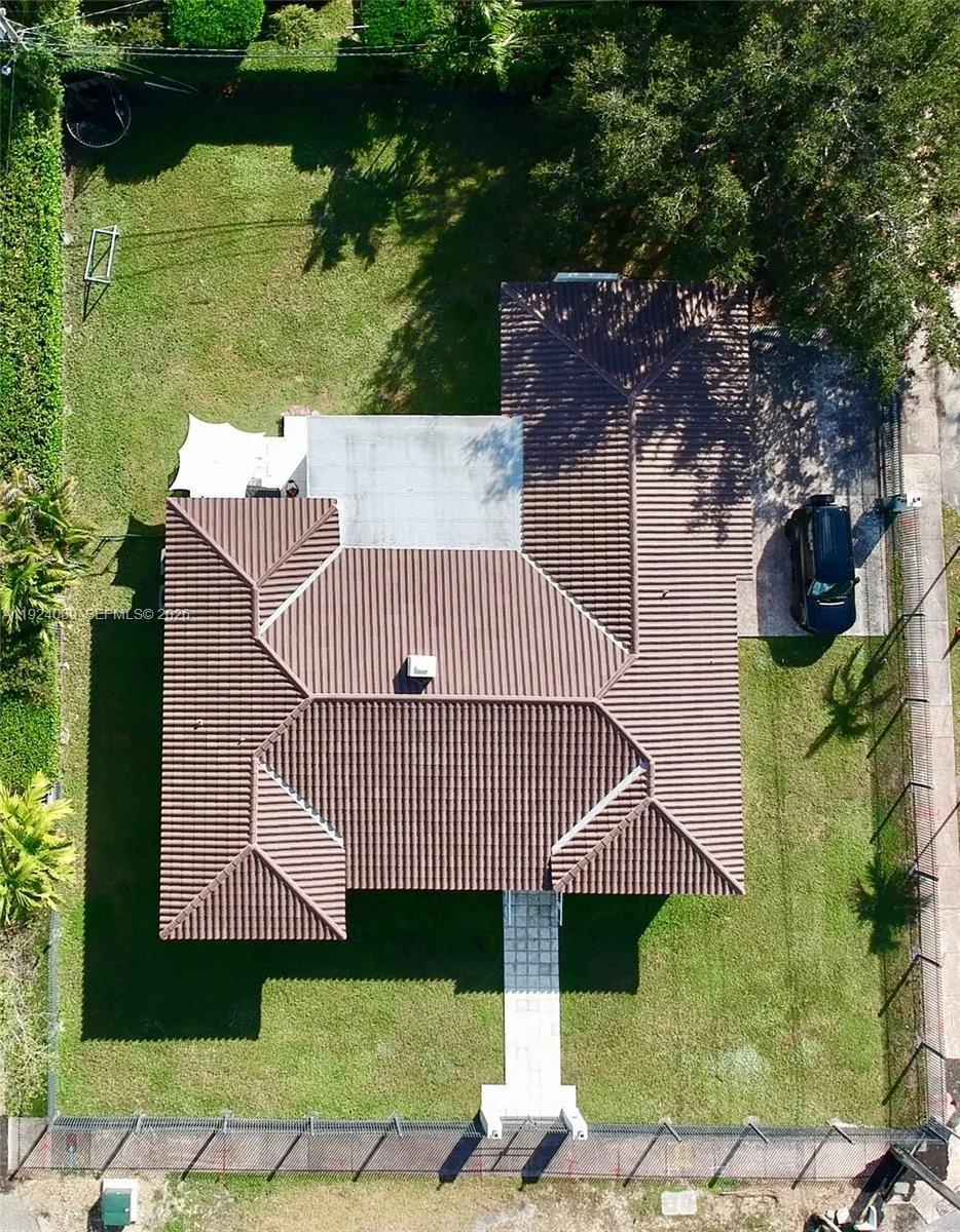 1558 Sevilla Ave, Coral Gables, Florida 33134, Coral Gables, Florida 33134, 4 Bedrooms Bedrooms, ,3 BathroomsBathrooms,Residential,For Sale,1558 Sevilla Ave, Coral Gables, Florida 33134,A11924089