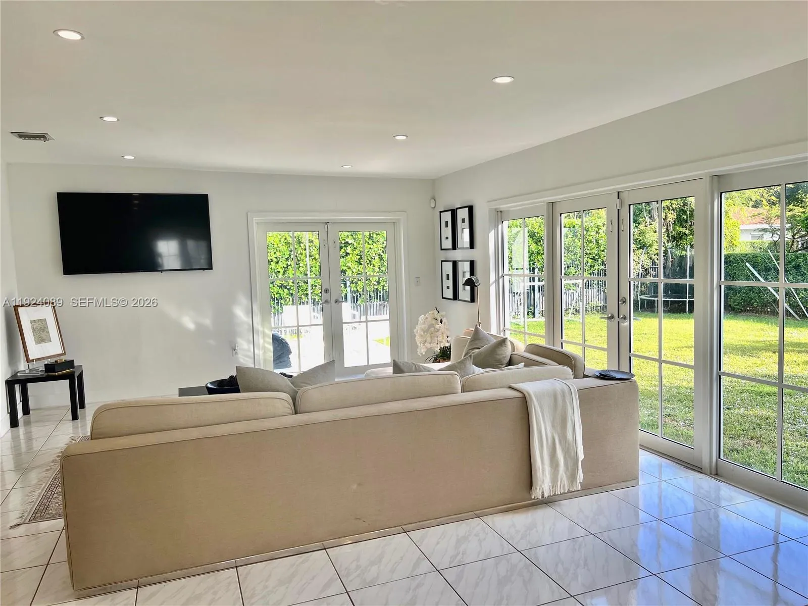 1558 Sevilla Ave, Coral Gables, Florida 33134, Coral Gables, Florida 33134, 4 Bedrooms Bedrooms, ,3 BathroomsBathrooms,Residential,For Sale,1558 Sevilla Ave, Coral Gables, Florida 33134,A11924089