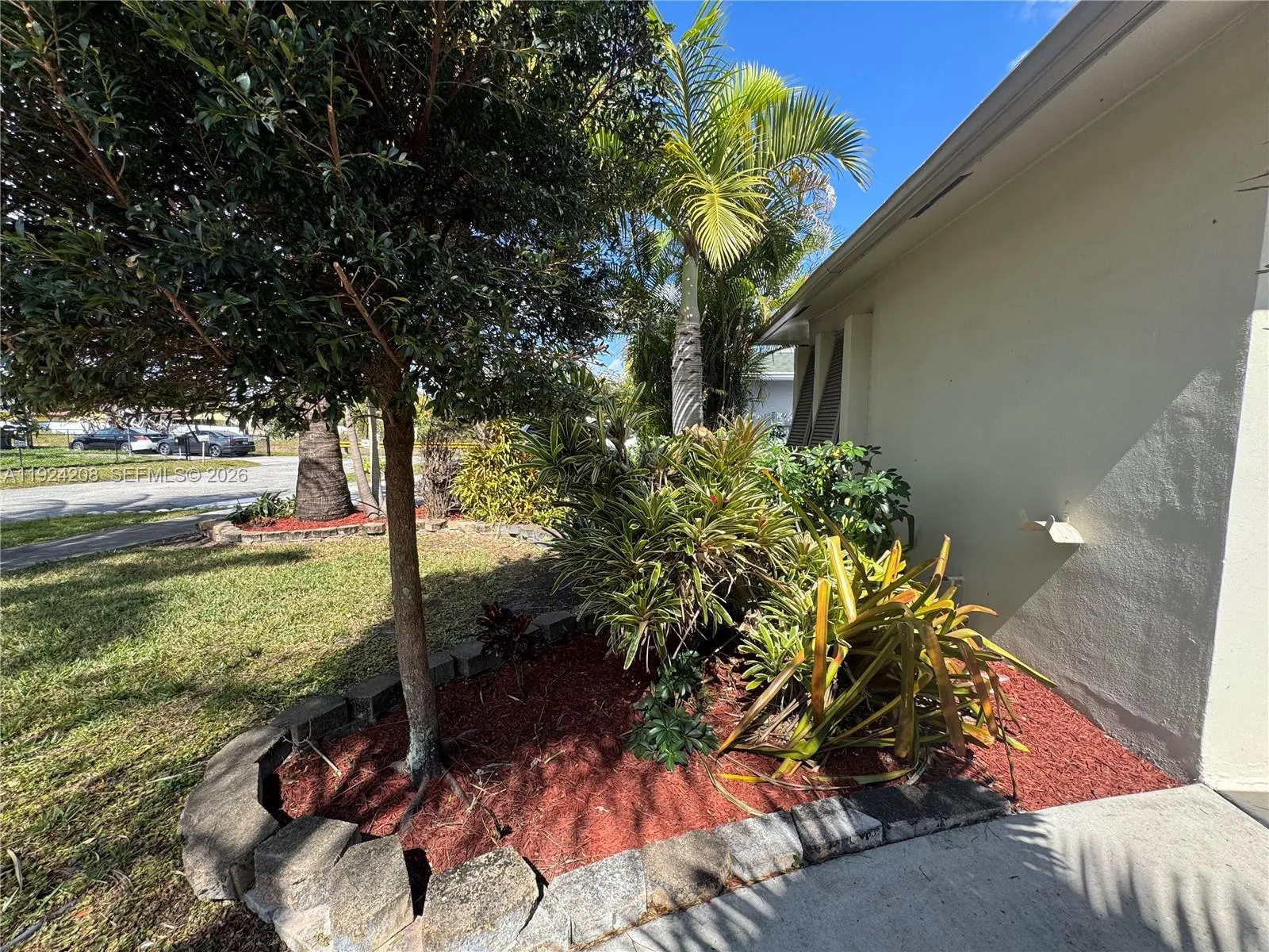 2731 N 72nd Way, Hollywood, Florida 33024, Hollywood, Florida 33024, 3 Bedrooms Bedrooms, ,2 BathroomsBathrooms,Residential,For Sale,2731 N 72nd Way, Hollywood, Florida 33024,A11924208