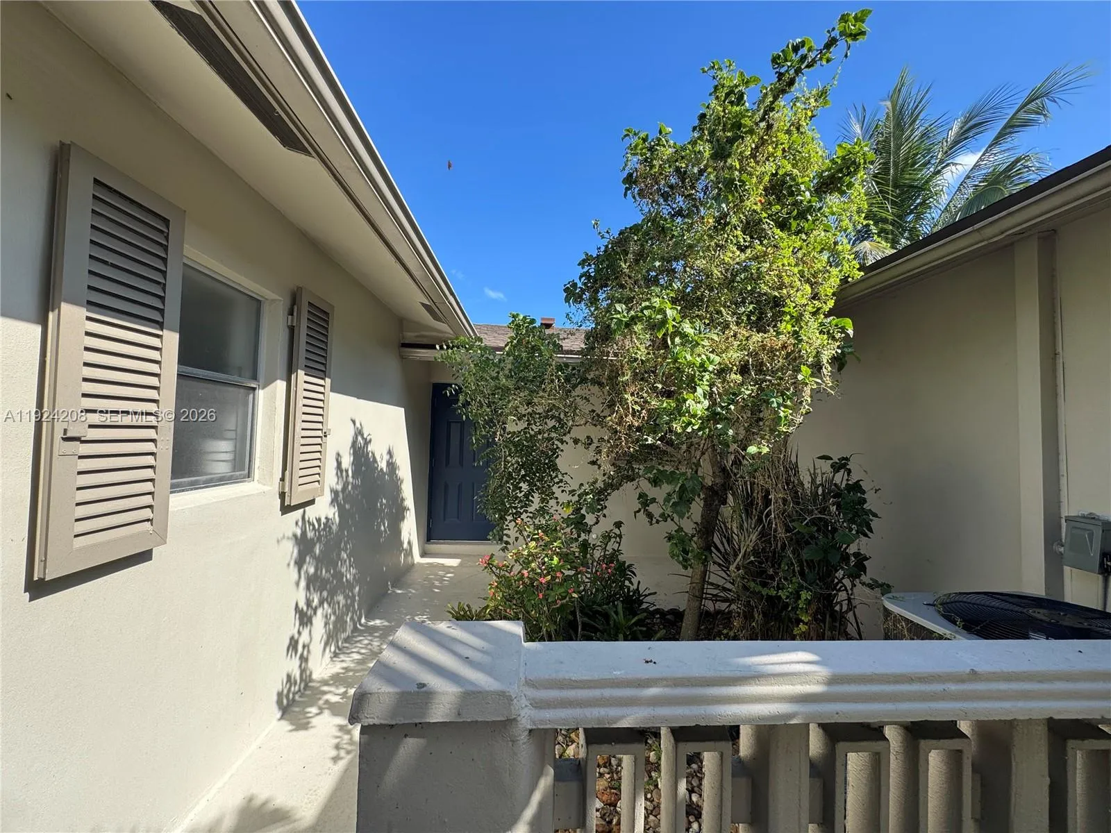 2731 N 72nd Way, Hollywood, Florida 33024, Hollywood, Florida 33024, 3 Bedrooms Bedrooms, ,2 BathroomsBathrooms,Residential,For Sale,2731 N 72nd Way, Hollywood, Florida 33024,A11924208
