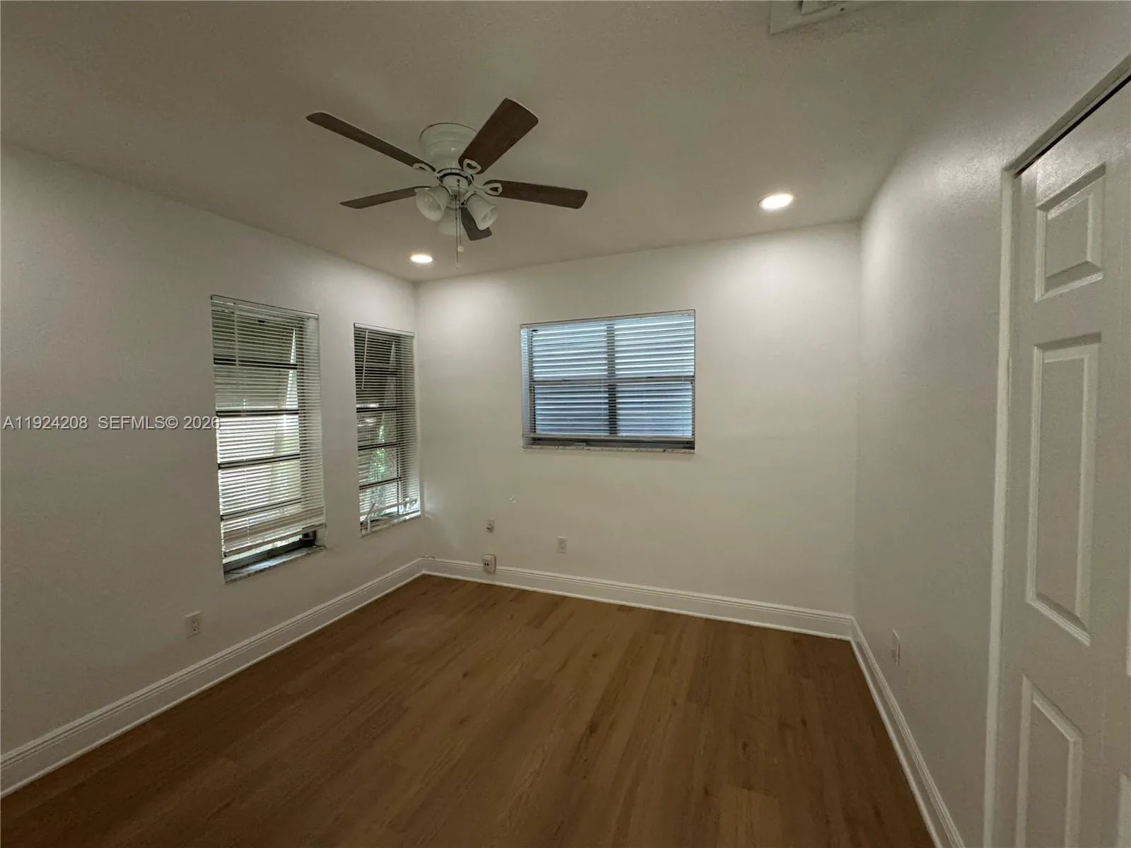 2731 N 72nd Way, Hollywood, Florida 33024, Hollywood, Florida 33024, 3 Bedrooms Bedrooms, ,2 BathroomsBathrooms,Residential,For Sale,2731 N 72nd Way, Hollywood, Florida 33024,A11924208