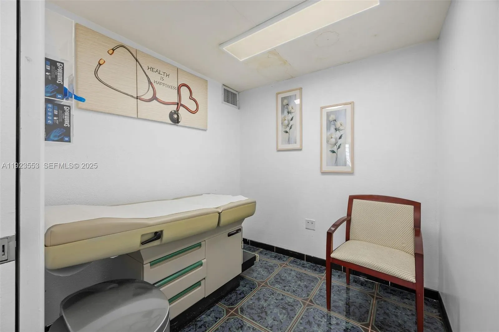 401 E Oakland Park Blvd, Oakland Park, Florida 333, Oakland Park, Florida 33334, ,Commercial Sale,For Sale,401 E Oakland Park Blvd, Oakland Park, Florida 333,A11923553