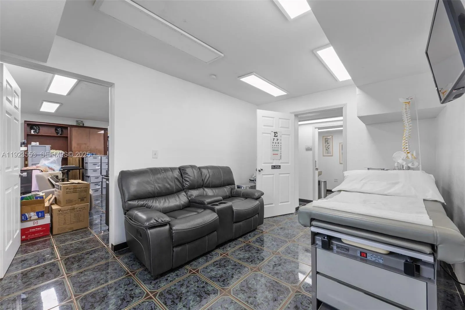 401 E Oakland Park Blvd, Oakland Park, Florida 333, Oakland Park, Florida 33334, ,Commercial Sale,For Sale,401 E Oakland Park Blvd, Oakland Park, Florida 333,A11923553