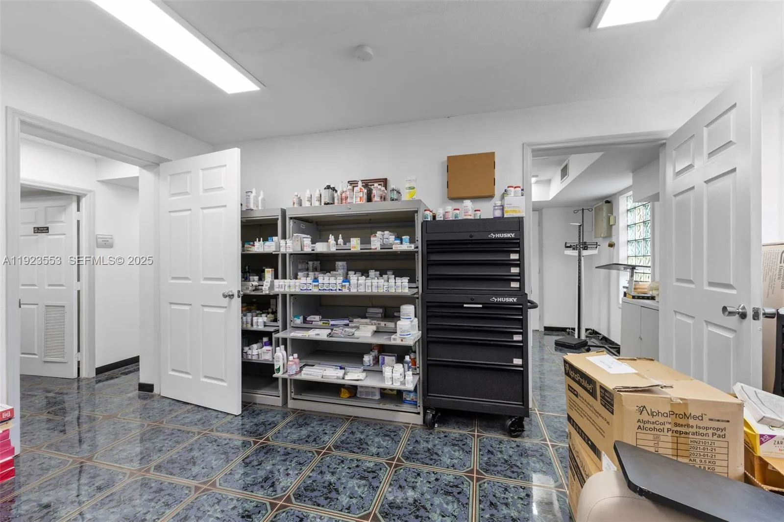 401 E Oakland Park Blvd, Oakland Park, Florida 333, Oakland Park, Florida 33334, ,Commercial Sale,For Sale,401 E Oakland Park Blvd, Oakland Park, Florida 333,A11923553