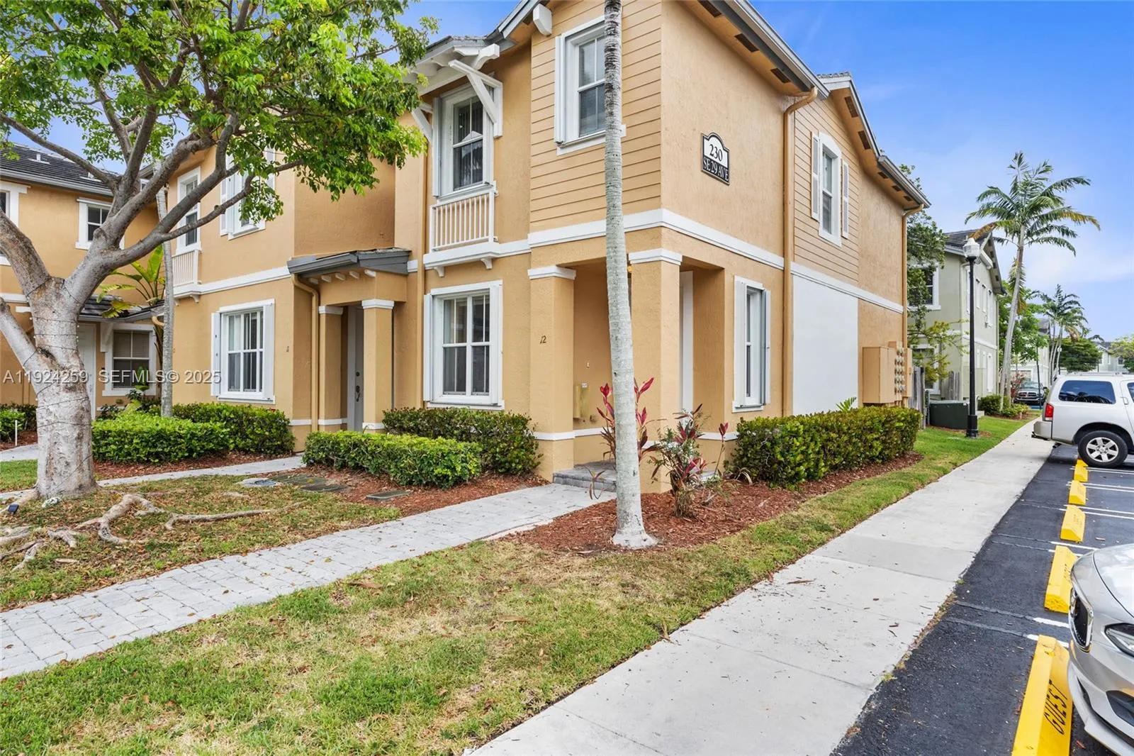 230 Se 29th Ave 12, Homestead, Florida 33033, Homestead, Florida 33033, 2 Bedrooms Bedrooms, ,2 BathroomsBathrooms,Residential Lease,For Rent,230 Se 29th Ave 12, Homestead, Florida 33033,A11924259 230 Se 29th Ave 12, Homestead, Florida 33033, Homestead, Florida 33033, 2 Bedrooms Bedrooms, ,2 BathroomsBathrooms,Residential Lease,For Rent,230 Se 29th Ave 12, Homestead, Florida 33033,A11924259