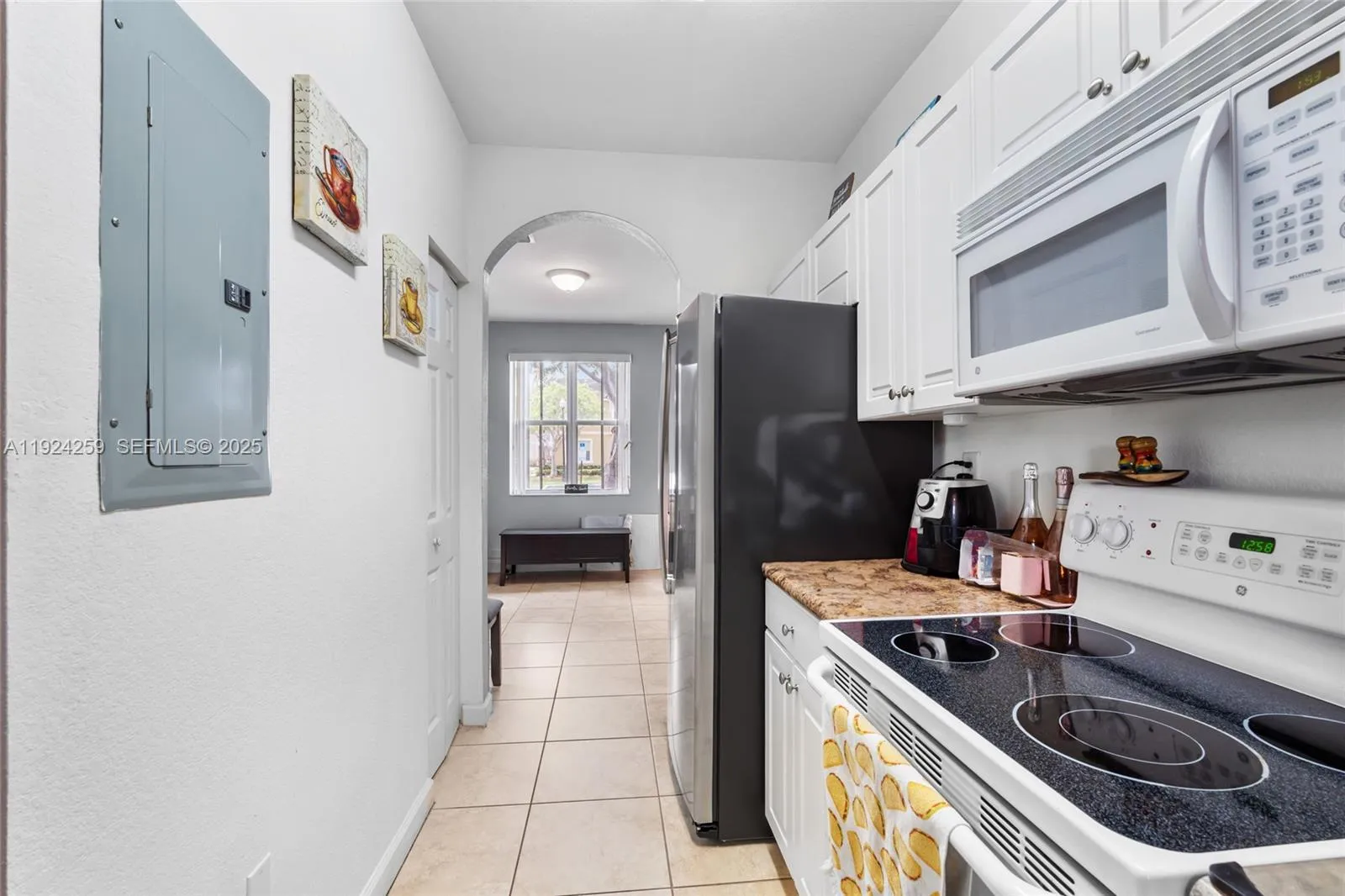 230 Se 29th Ave 12, Homestead, Florida 33033, Homestead, Florida 33033, 2 Bedrooms Bedrooms, ,2 BathroomsBathrooms,Residential Lease,For Rent,230 Se 29th Ave 12, Homestead, Florida 33033,A11924259