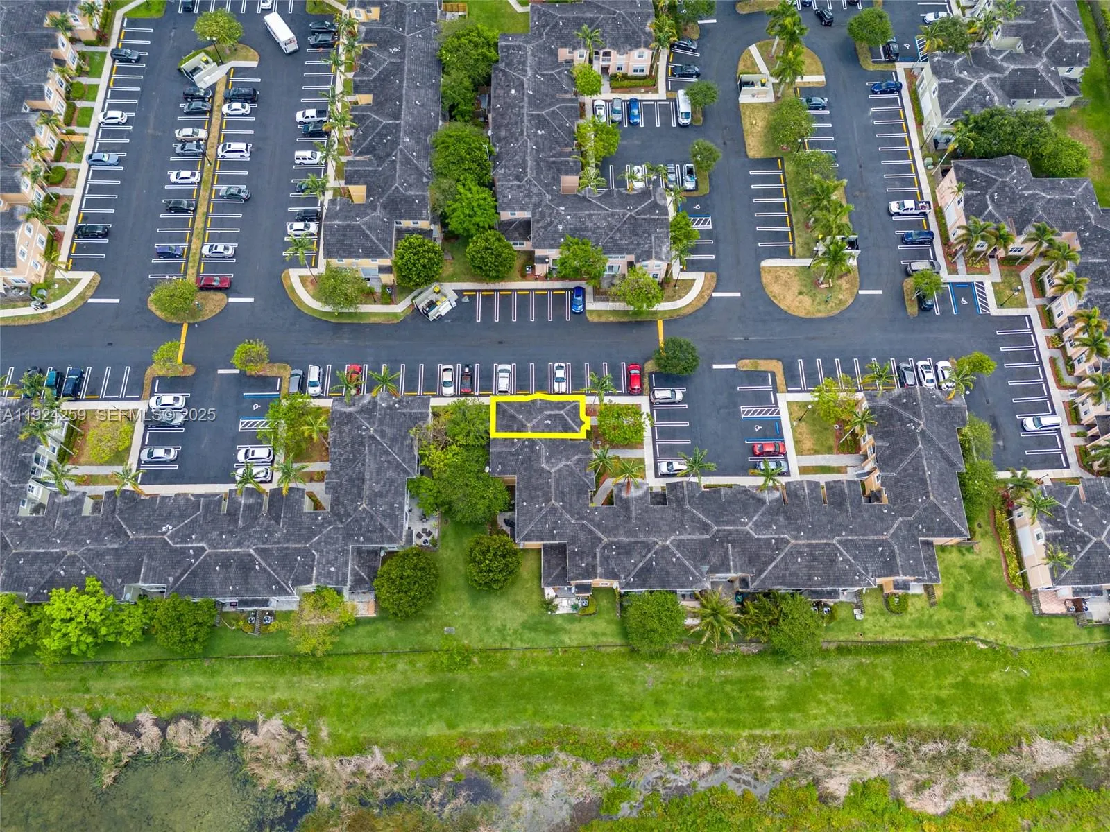 230 Se 29th Ave 12, Homestead, Florida 33033, Homestead, Florida 33033, 2 Bedrooms Bedrooms, ,2 BathroomsBathrooms,Residential Lease,For Rent,230 Se 29th Ave 12, Homestead, Florida 33033,A11924259