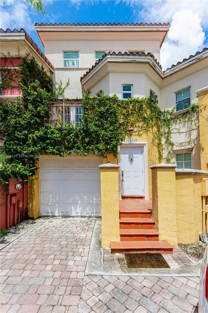 18460 Ne 30th Ave 18460, Aventura, Florida 33160, Aventura, Florida 33160, 4 Bedrooms Bedrooms, ,3 BathroomsBathrooms,Residential Lease,For Rent,18460 Ne 30th Ave 18460, Aventura, Florida 33160,A11924070