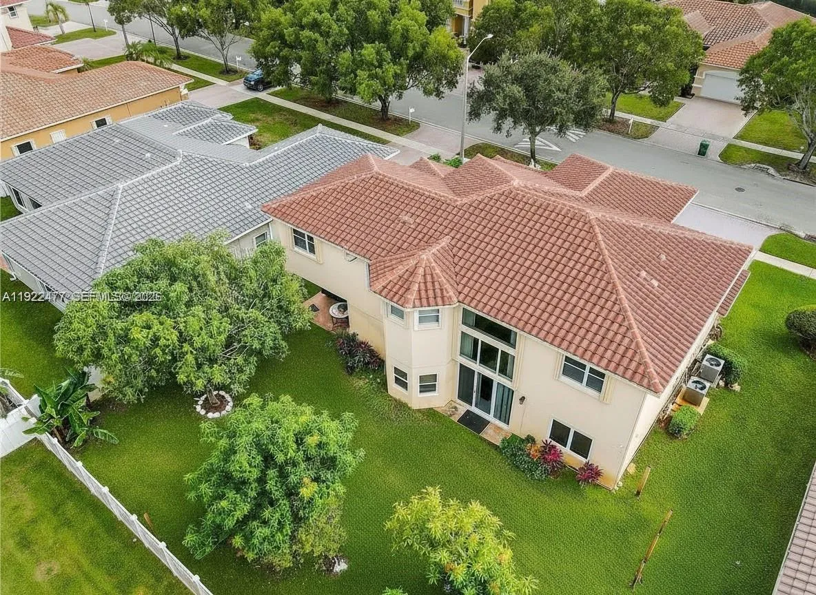 16365 Nw 15th St, Pembroke Pines, Florida 33028, Pembroke Pines, Florida 33028, 5 Bedrooms Bedrooms, ,4 BathroomsBathrooms,Residential,For Sale,16365 Nw 15th St, Pembroke Pines, Florida 33028,A11922477