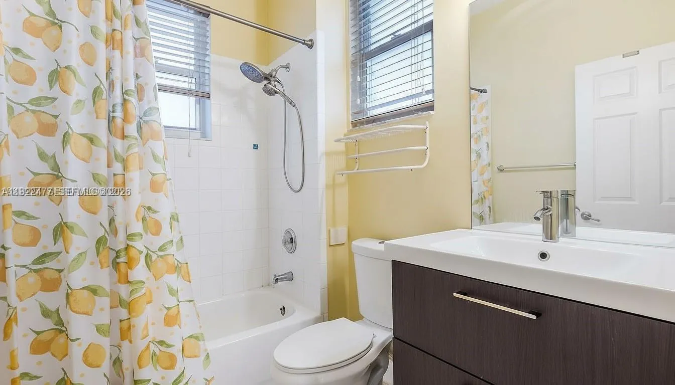 16365 Nw 15th St, Pembroke Pines, Florida 33028, Pembroke Pines, Florida 33028, 5 Bedrooms Bedrooms, ,4 BathroomsBathrooms,Residential,For Sale,16365 Nw 15th St, Pembroke Pines, Florida 33028,A11922477