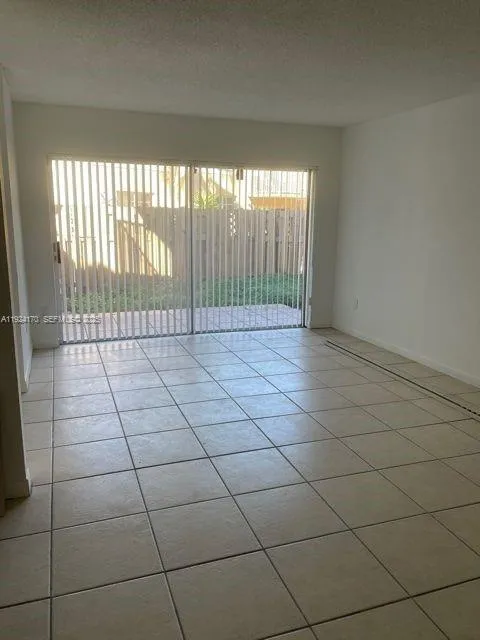 4120 Nw 79th Ave 1d, Doral, Florida 33166, Doral, Florida 33166, 2 Bedrooms Bedrooms, ,2 BathroomsBathrooms,Residential Lease,For Rent,4120 Nw 79th Ave 1d, Doral, Florida 33166,A11924170