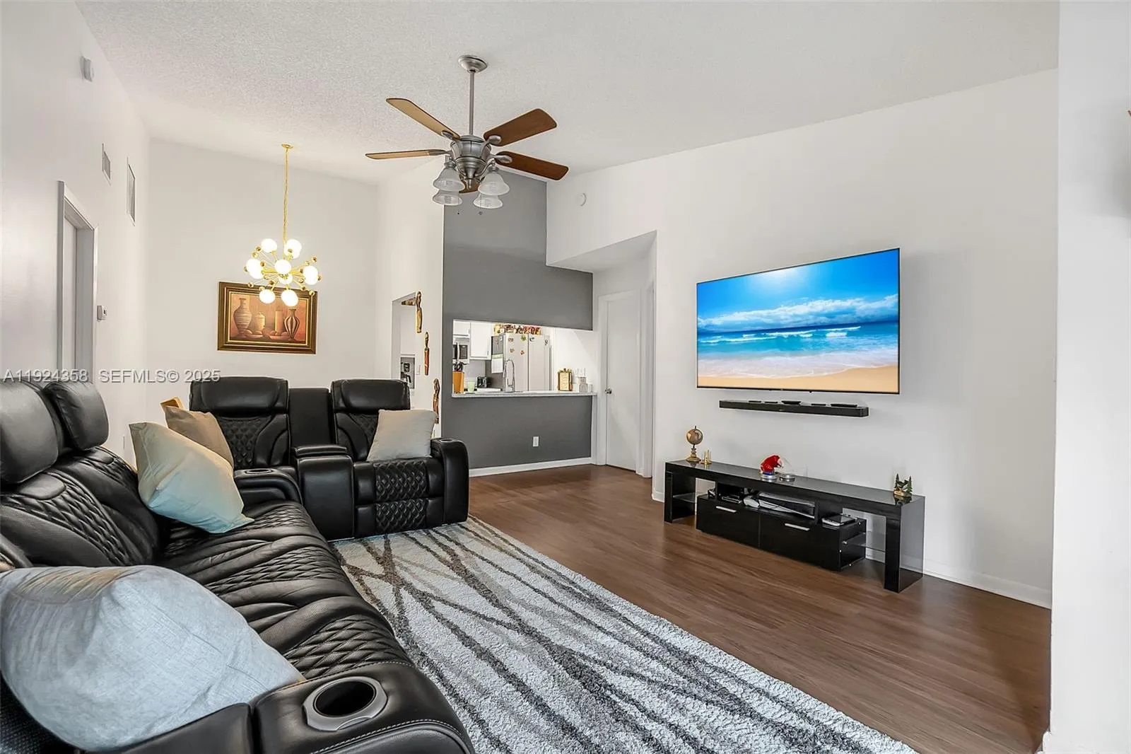 2682 N Nob Hill Rd, Sunrise, Florida 33322, Sunrise, Florida 33322, 2 Bedrooms Bedrooms, ,2 BathroomsBathrooms,Residential,For Sale,2682 N Nob Hill Rd, Sunrise, Florida 33322,A11924358