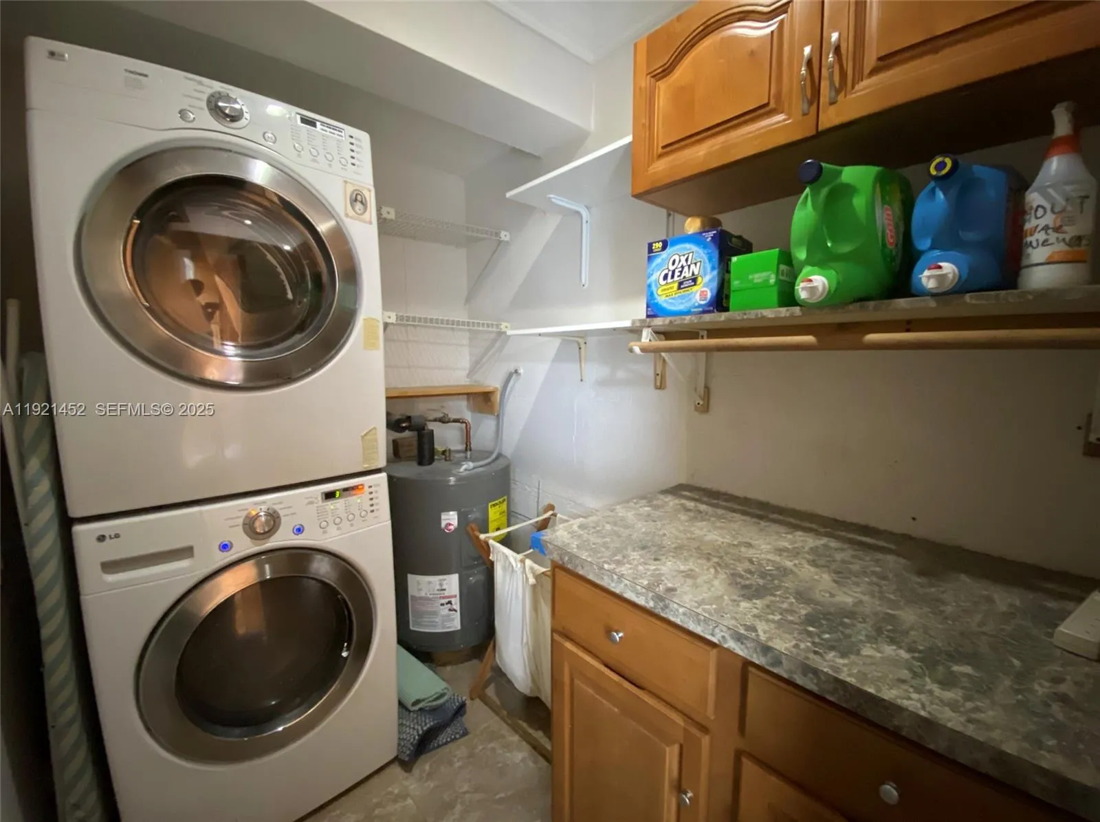 7880 Sw 14th Ter, Miami, Florida 33144, Miami, Florida 33144, 4 Bedrooms Bedrooms, ,3 BathroomsBathrooms,Residential,For Sale,7880 Sw 14th Ter, Miami, Florida 33144,A11921452