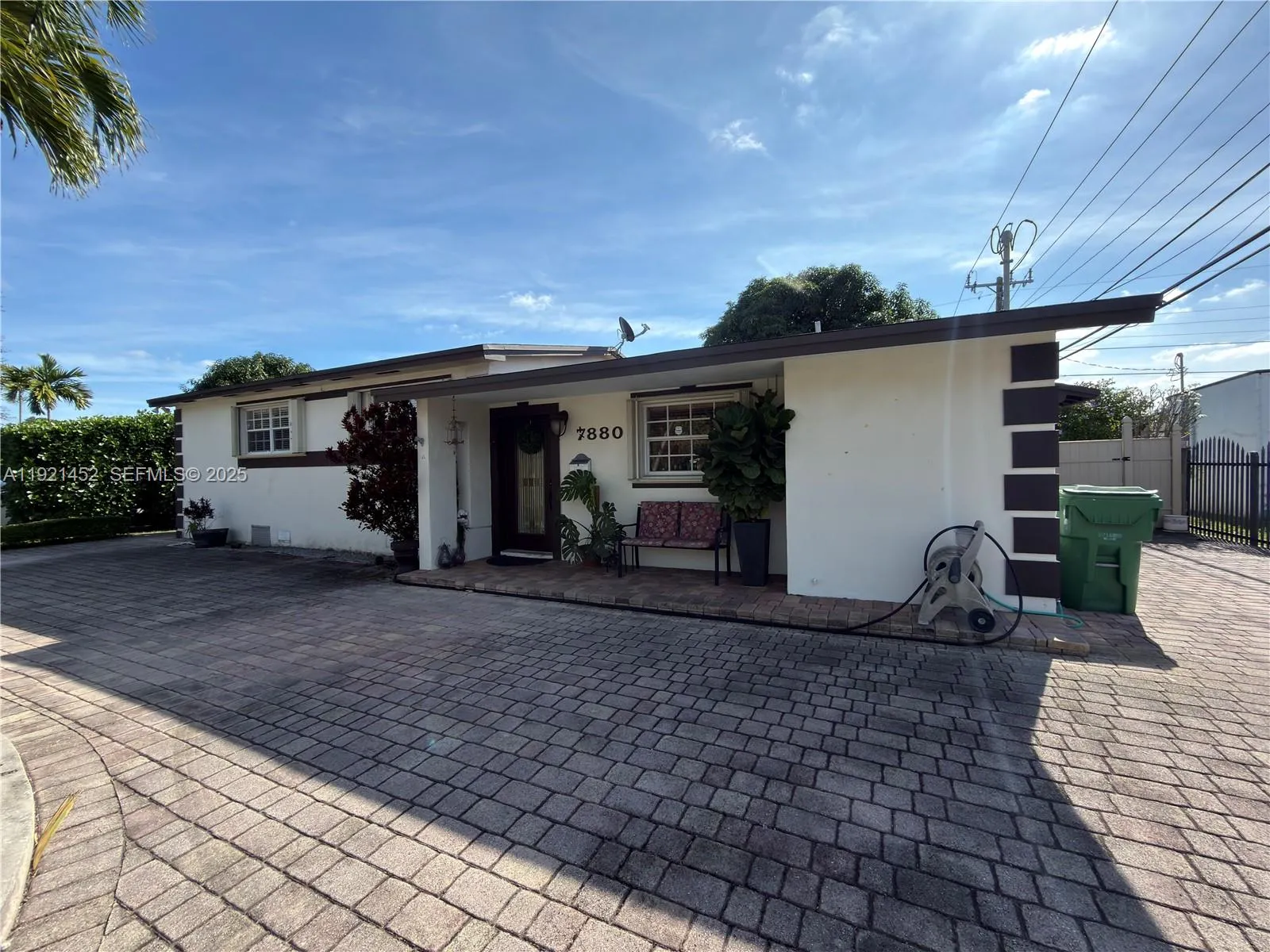 7880 Sw 14th Ter, Miami, Florida 33144, Miami, Florida 33144, 4 Bedrooms Bedrooms, ,3 BathroomsBathrooms,Residential,For Sale,7880 Sw 14th Ter, Miami, Florida 33144,A11921452