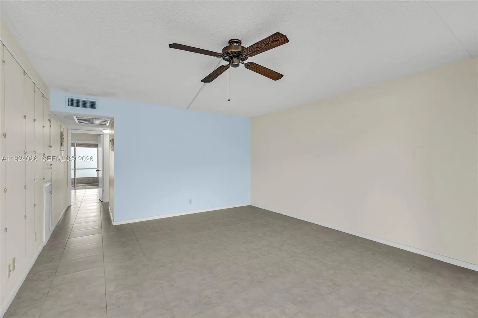 145 Grantham C 145, Deerfield Beach, Florida 33442, Deerfield Beach, Florida 33442, 2 Bedrooms Bedrooms, ,2 BathroomsBathrooms,Residential,For Sale,145 Grantham C 145, Deerfield Beach, Florida 33442,A11924086