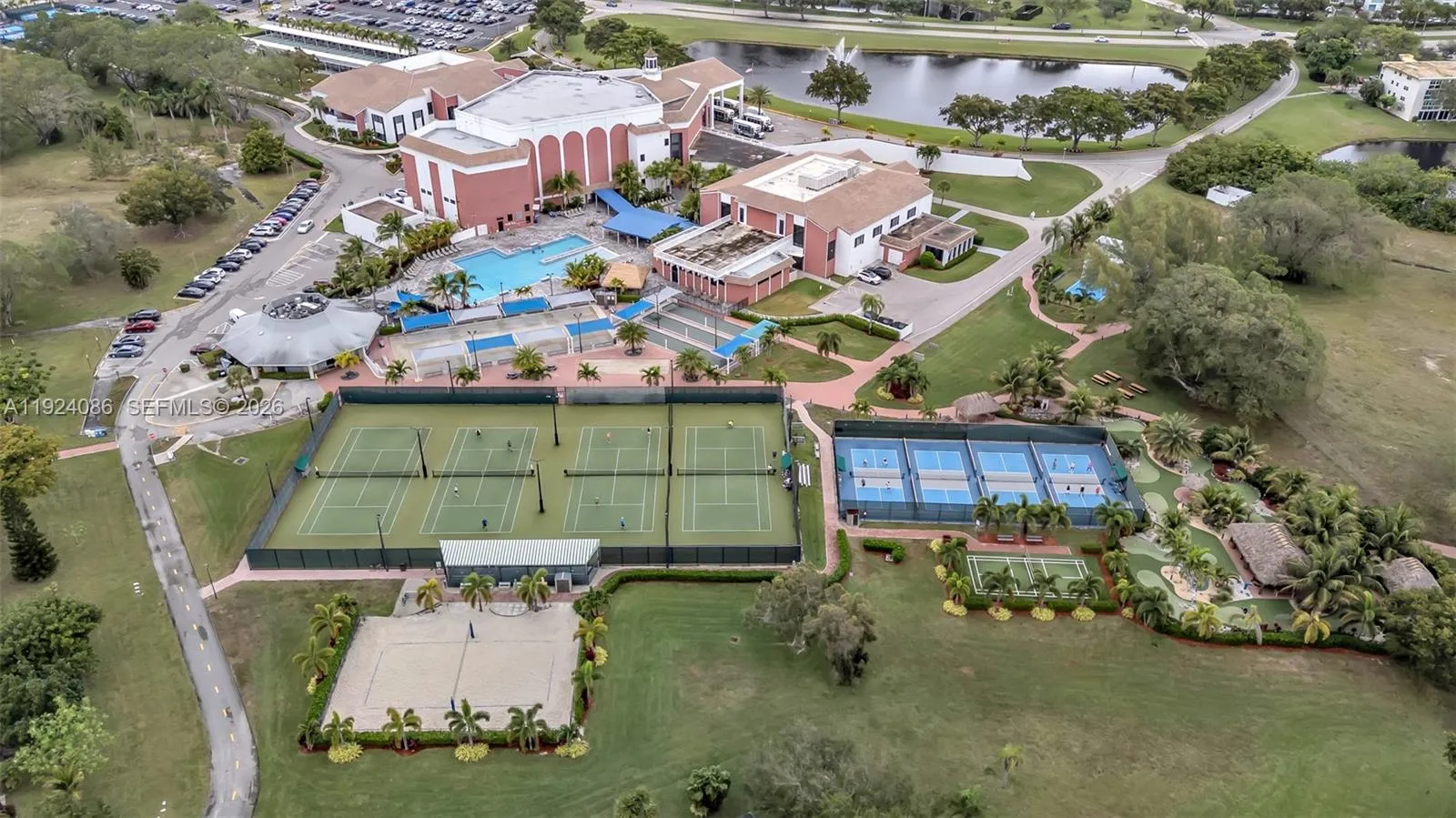 145 Grantham C 145, Deerfield Beach, Florida 33442, Deerfield Beach, Florida 33442, 2 Bedrooms Bedrooms, ,2 BathroomsBathrooms,Residential,For Sale,145 Grantham C 145, Deerfield Beach, Florida 33442,A11924086