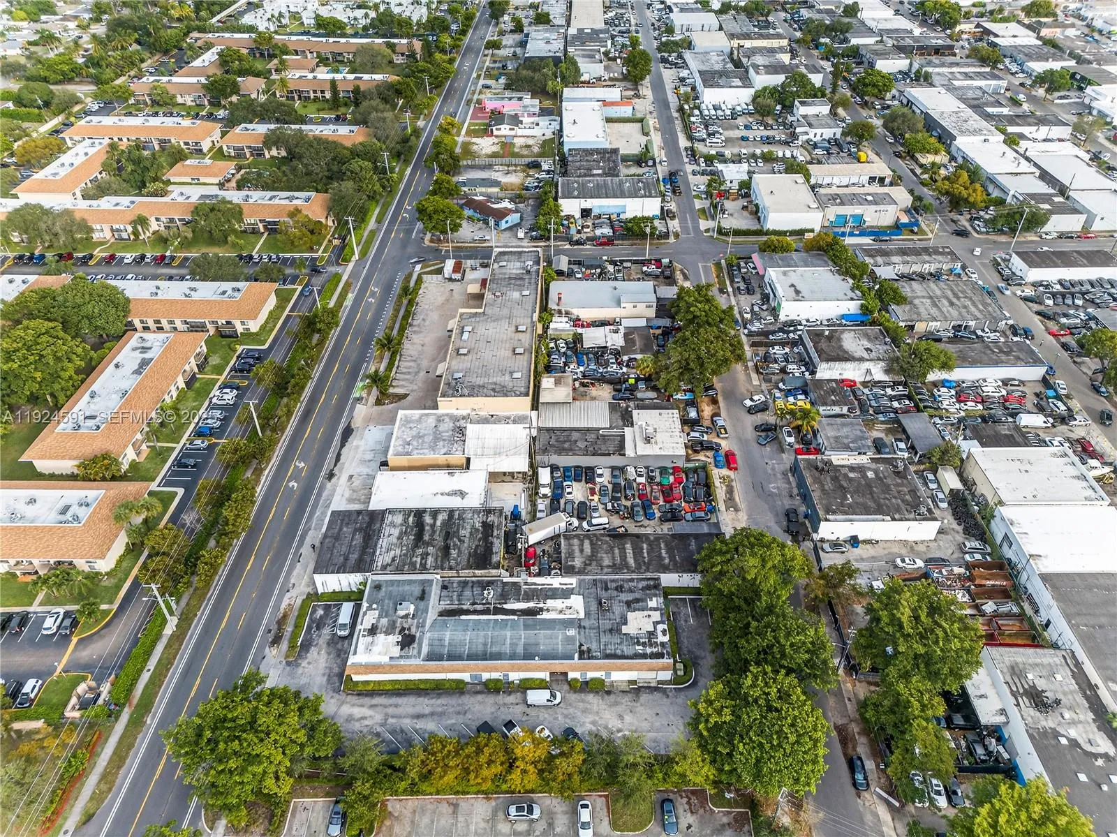 5821 Dewey St, Hollywood, Florida 33023, Hollywood, Florida 33023, ,Commercial Sale,For Sale,5821 Dewey St, Hollywood, Florida 33023,A11924591