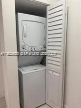 1800 Nw 18th Ter, Miami, Florida 33125, Miami, Florida 33125, ,Residential Income,For Sale,1800 Nw 18th Ter, Miami, Florida 33125,A11924623