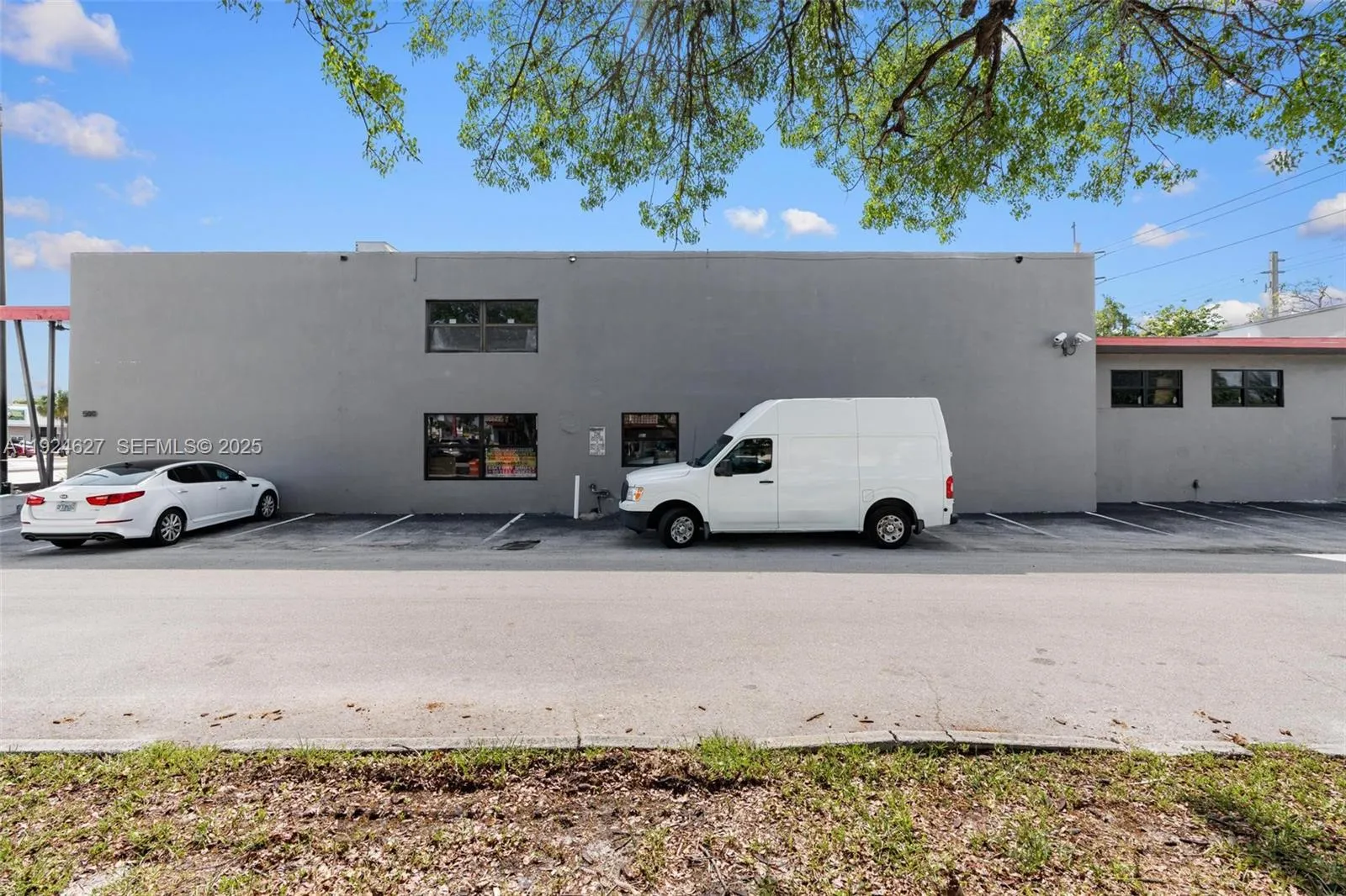 1500 E Commercial Blvd, Oakland Park, Florida 3333, Oakland Park, Florida 33334, ,Commercial Lease,For Rent,1500 E Commercial Blvd, Oakland Park, Florida 3333,A11924627