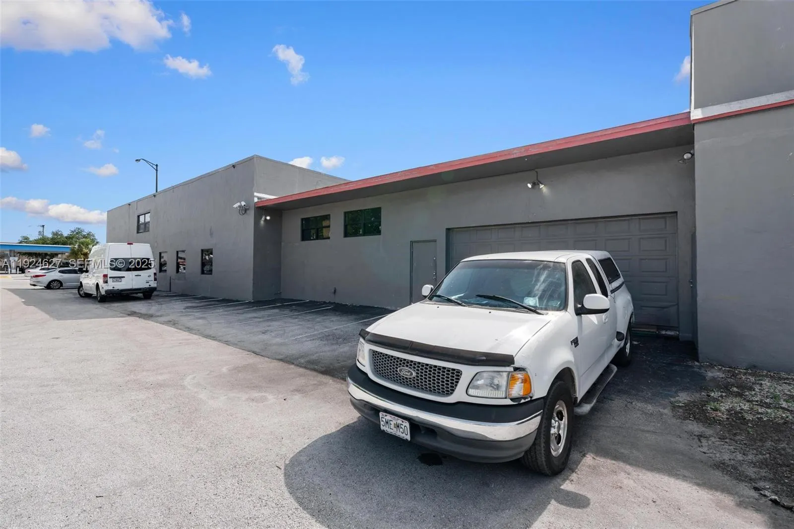 1500 E Commercial Blvd, Oakland Park, Florida 3333, Oakland Park, Florida 33334, ,Commercial Lease,For Rent,1500 E Commercial Blvd, Oakland Park, Florida 3333,A11924627