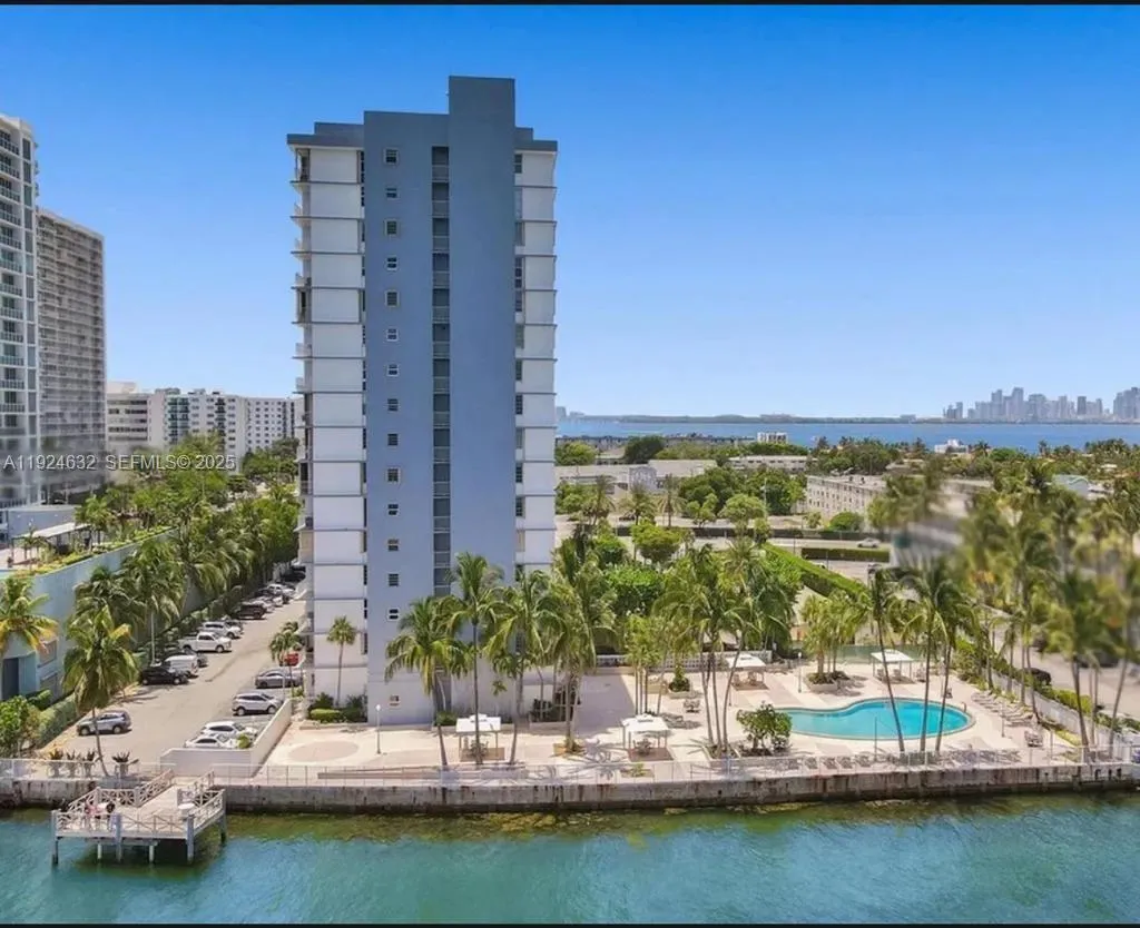 1865 79th St Cswy 15g, North Bay Village, Florida, North Bay Village, Florida 33141, 1 Bedroom Bedrooms, ,1 BathroomBathrooms,Residential Lease,For Rent,1865 79th St Cswy 15g, North Bay Village, Florida ,A11924632