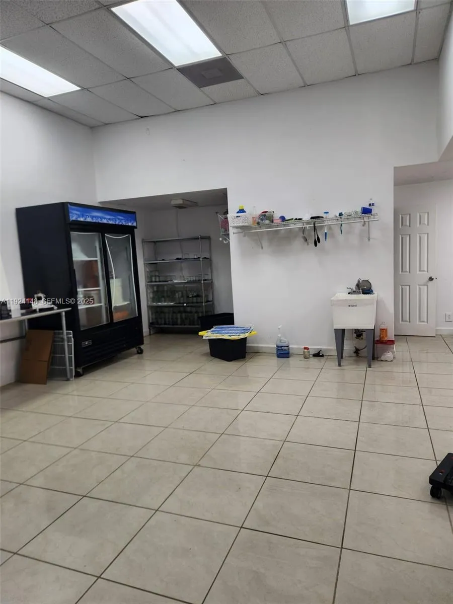 1800 Sw 7th Ave, Pompano Beach, Florida 33060, Pompano Beach, Florida 33060, ,Commercial Sale,For Sale,1800 Sw 7th Ave, Pompano Beach, Florida 33060,A11924148