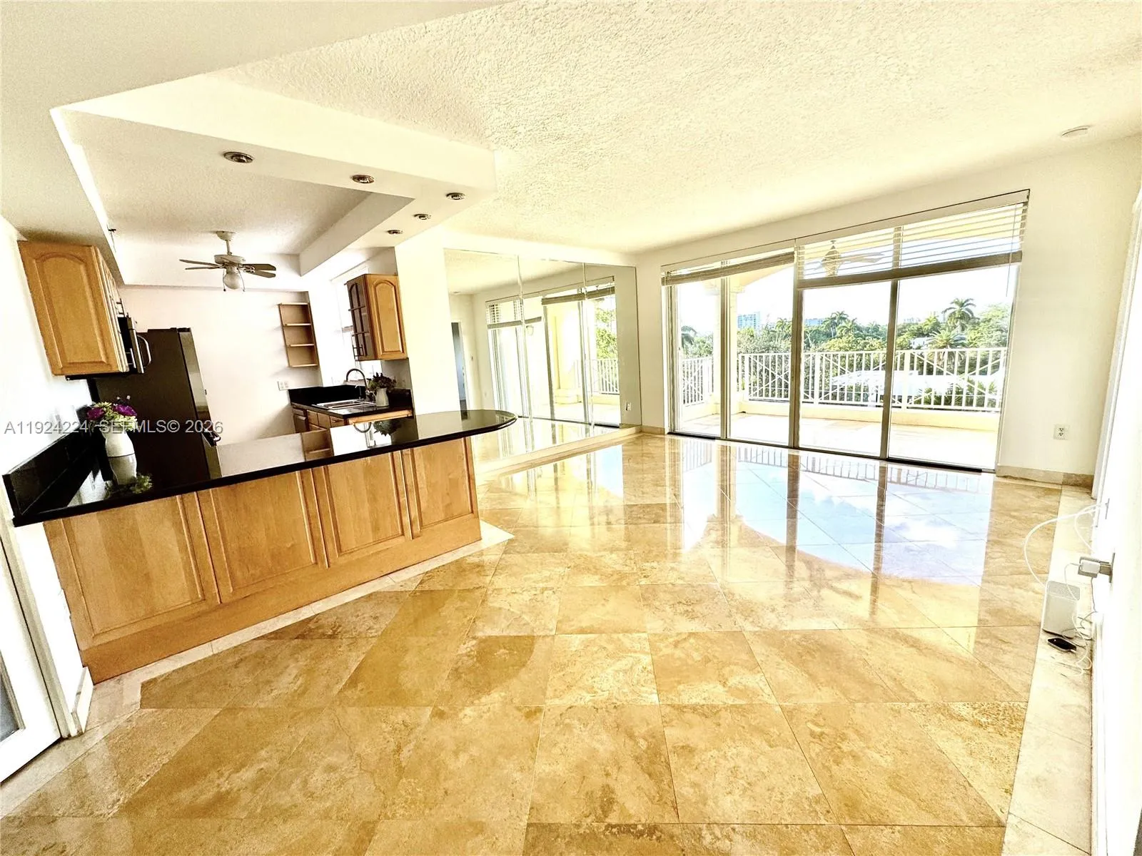 1824 Brickell Ave 4c, Miami, Florida 33129, Miami, Florida 33129, 2 Bedrooms Bedrooms, ,2 BathroomsBathrooms,Residential Lease,For Rent,1824 Brickell Ave 4c, Miami, Florida 33129,A11924224