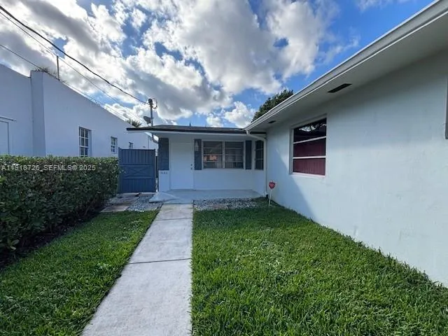 3652 Sw 22nd Ter 3652, Miami, Florida 33145, Miami, Florida 33145, 3 Bedrooms Bedrooms, ,2 BathroomsBathrooms,Residential Lease,For Rent,3652 Sw 22nd Ter 3652, Miami, Florida 33145,A11918726 3652 Sw 22nd Ter 3652, Miami, Florida 33145, Miami, Florida 33145, 3 Bedrooms Bedrooms, ,2 BathroomsBathrooms,Residential Lease,For Rent,3652 Sw 22nd Ter 3652, Miami, Florida 33145,A11918726