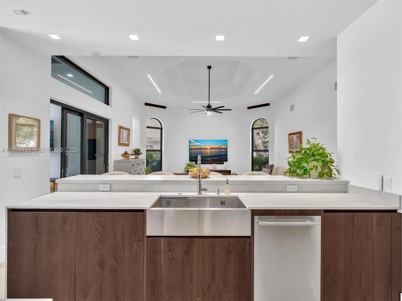 1021 Nw 115th Ave, Plantation, Florida 33323, Plantation, Florida 33323, 6 Bedrooms Bedrooms, ,5 BathroomsBathrooms,Residential,For Sale,1021 Nw 115th Ave, Plantation, Florida 33323,A11924492