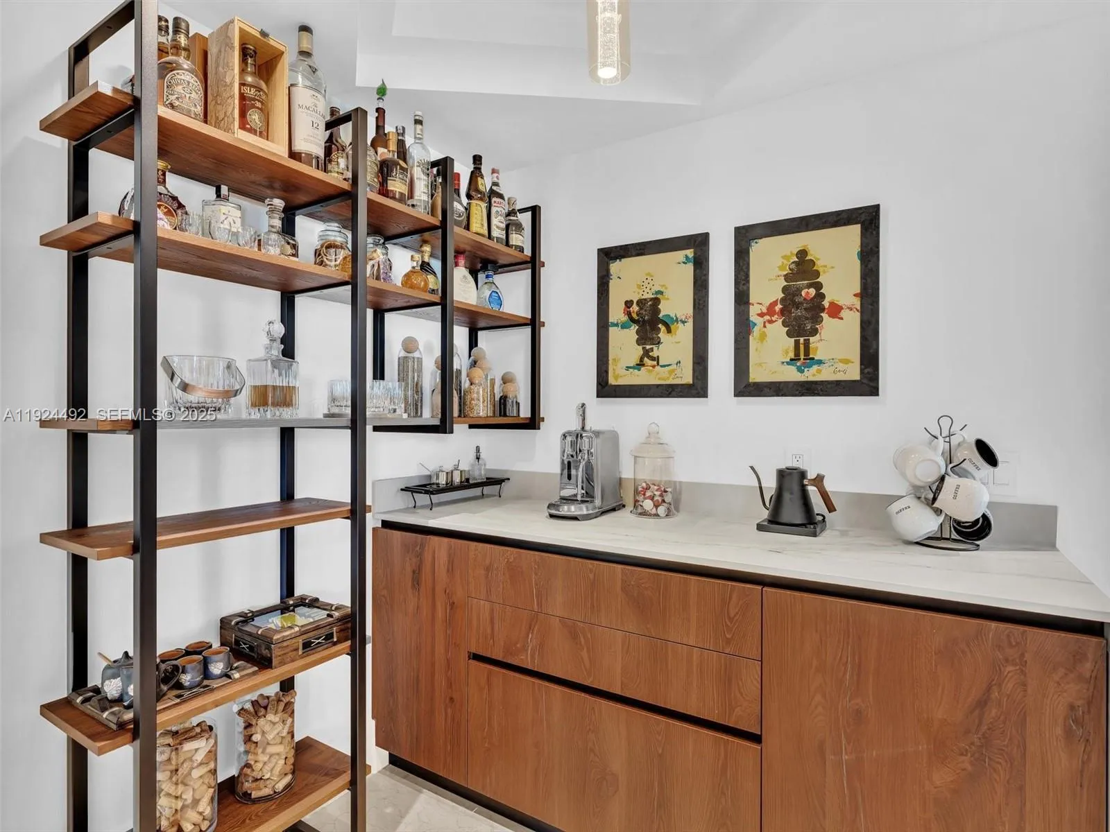 1021 Nw 115th Ave, Plantation, Florida 33323, Plantation, Florida 33323, 6 Bedrooms Bedrooms, ,5 BathroomsBathrooms,Residential,For Sale,1021 Nw 115th Ave, Plantation, Florida 33323,A11924492