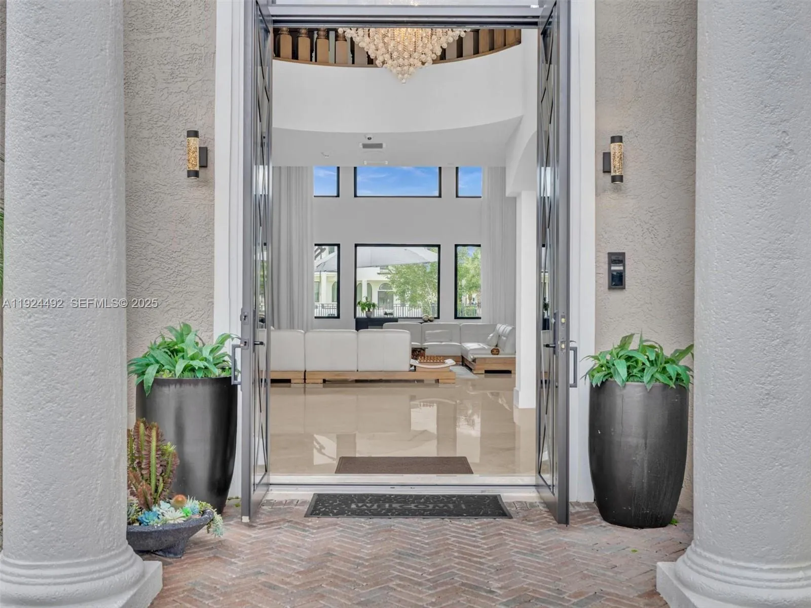 1021 Nw 115th Ave, Plantation, Florida 33323, Plantation, Florida 33323, 6 Bedrooms Bedrooms, ,5 BathroomsBathrooms,Residential,For Sale,1021 Nw 115th Ave, Plantation, Florida 33323,A11924492