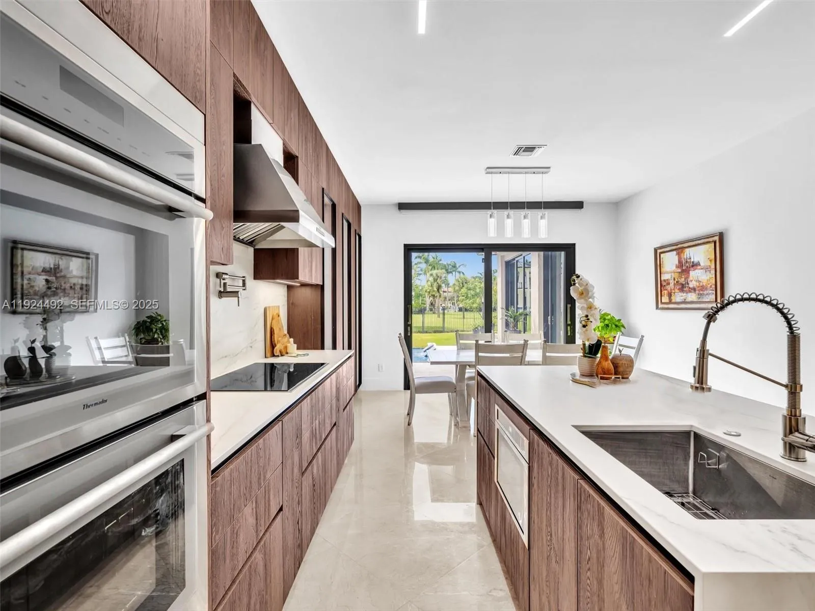 1021 Nw 115th Ave, Plantation, Florida 33323, Plantation, Florida 33323, 6 Bedrooms Bedrooms, ,5 BathroomsBathrooms,Residential,For Sale,1021 Nw 115th Ave, Plantation, Florida 33323,A11924492