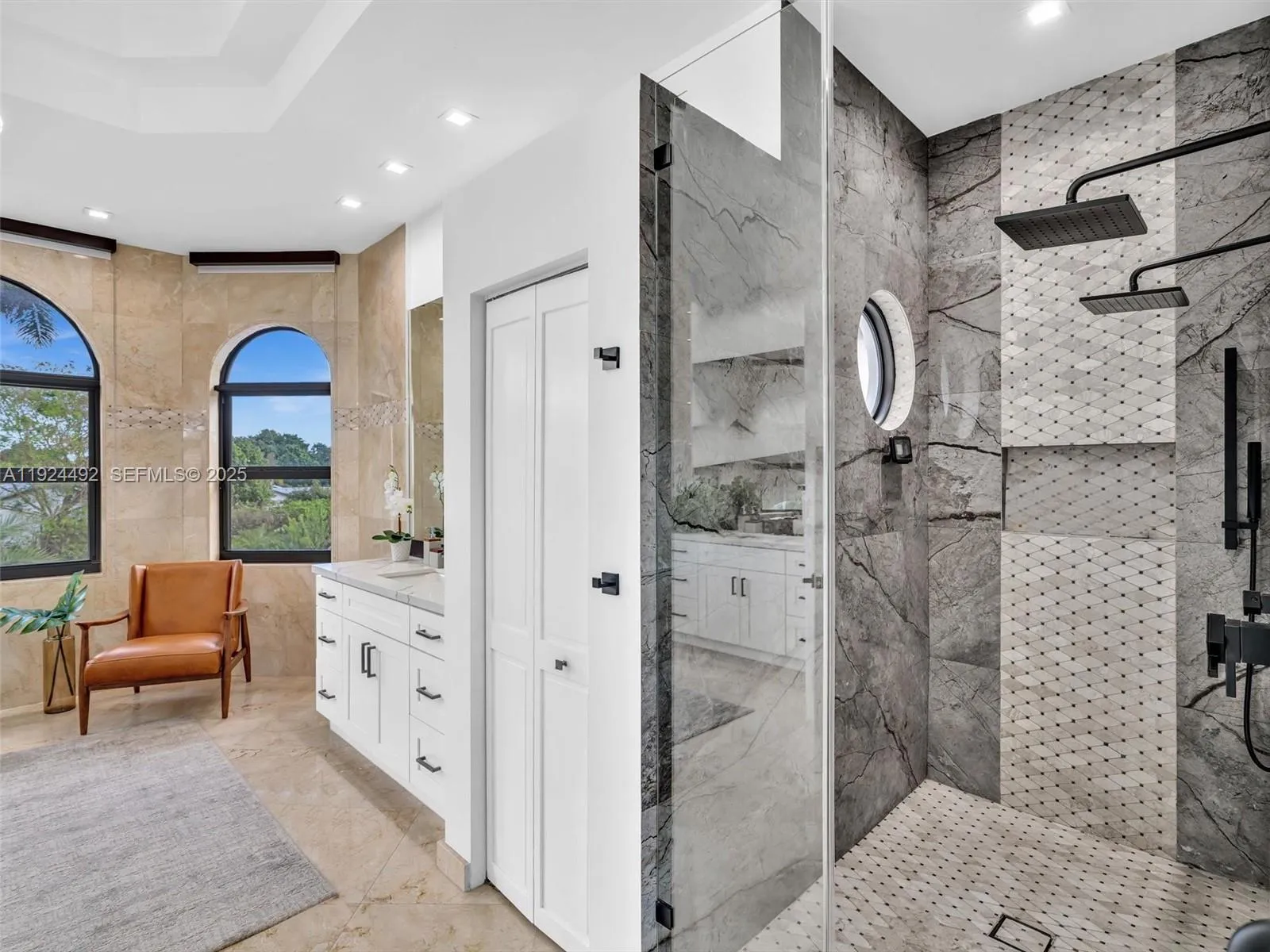 1021 Nw 115th Ave, Plantation, Florida 33323, Plantation, Florida 33323, 6 Bedrooms Bedrooms, ,5 BathroomsBathrooms,Residential,For Sale,1021 Nw 115th Ave, Plantation, Florida 33323,A11924492