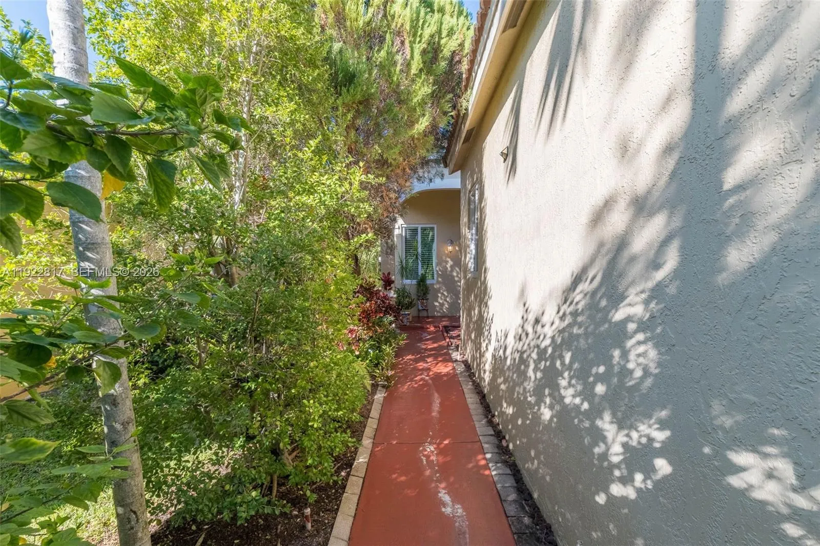 1784 Aspen Ln, Weston, Florida 33327, Weston, Florida 33327, 4 Bedrooms Bedrooms, ,2 BathroomsBathrooms,Residential,For Sale,1784 Aspen Ln, Weston, Florida 33327,A11922817