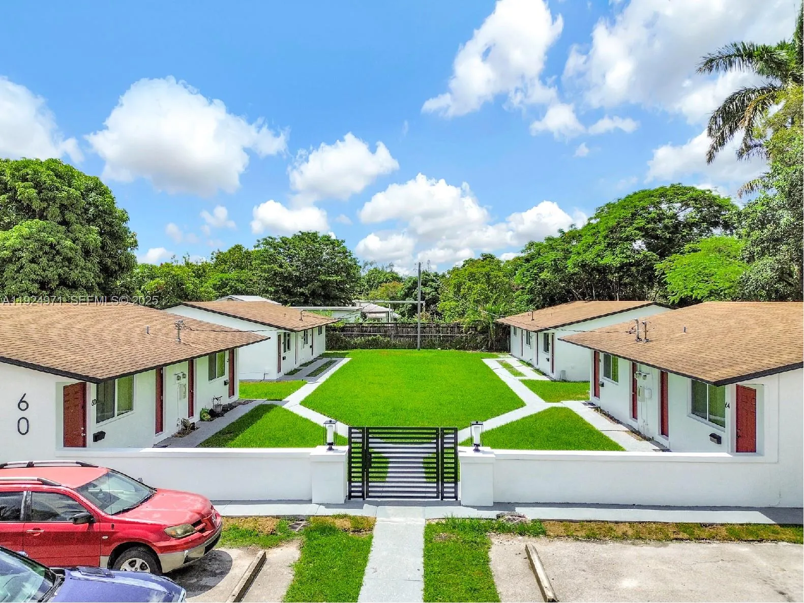 60 Nw 161st St, Miami, Florida 33169, Miami, Florida 33169, ,Commercial Sale,For Sale,60 Nw 161st St, Miami, Florida 33169,A11924971