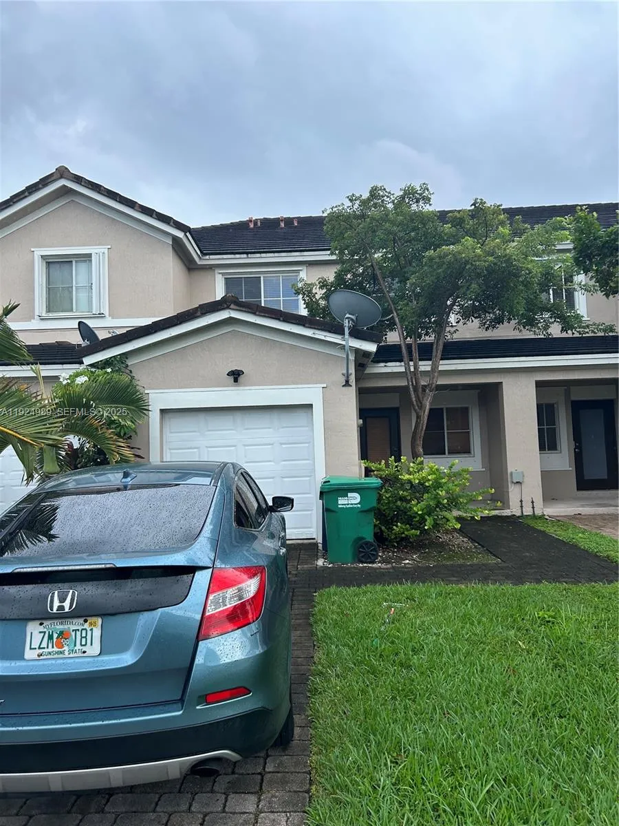 13903 Sw 279th Ln 13903, Homestead, Florida 33032, Homestead, Florida 33032, 3 Bedrooms Bedrooms, ,2 BathroomsBathrooms,Residential Lease,For Rent,13903 Sw 279th Ln 13903, Homestead, Florida 33032,A11924989