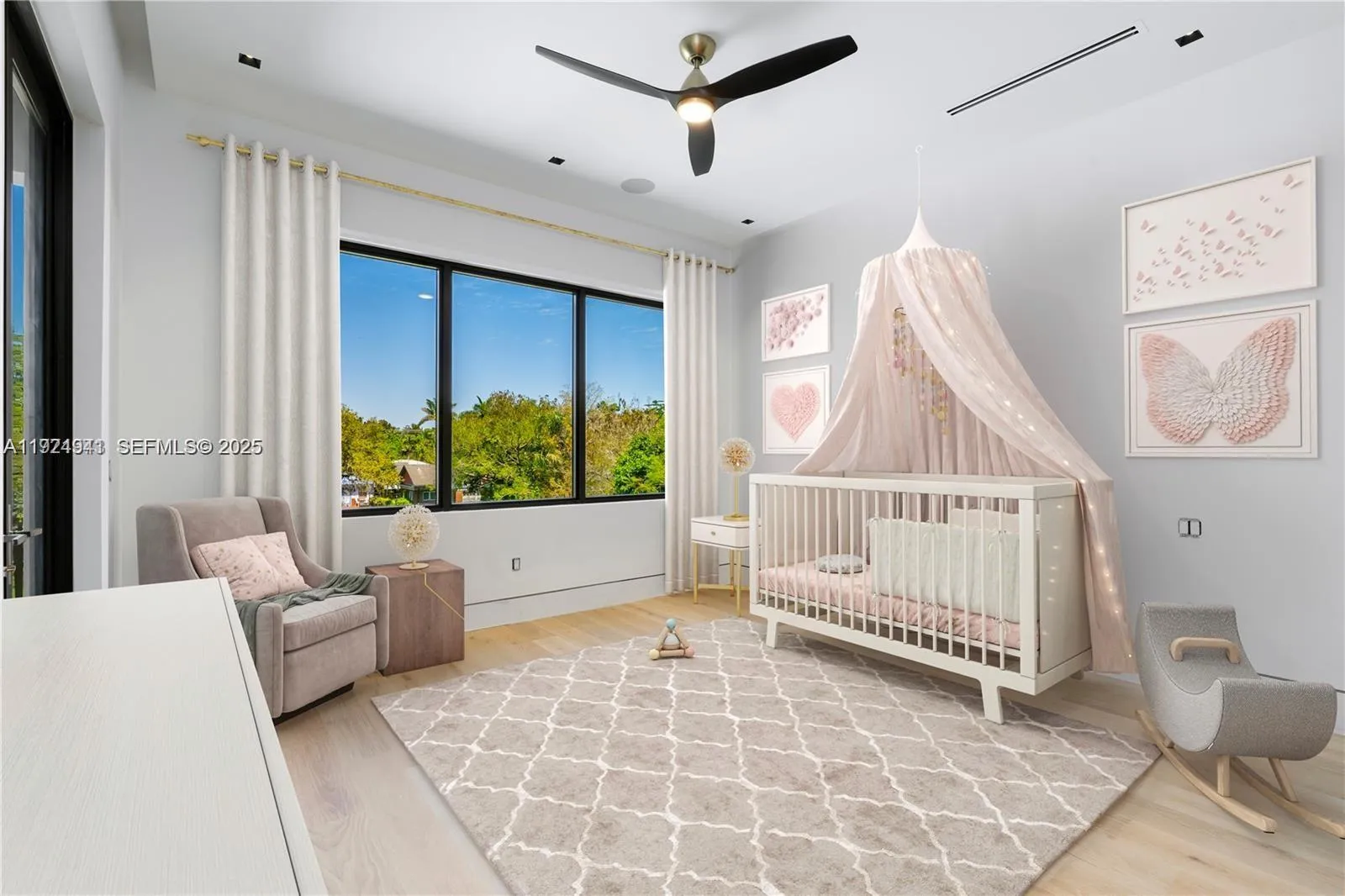 5903 Sw 54th Ct, Davie, Florida 33314, Davie, Florida 33314, 5 Bedrooms Bedrooms, ,6 BathroomsBathrooms,Residential,For Sale,5903 Sw 54th Ct, Davie, Florida 33314,A11924941