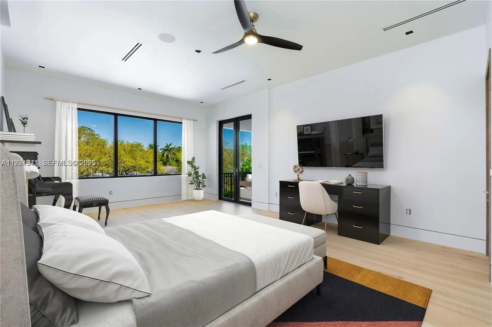 5903 Sw 54th Ct, Davie, Florida 33314, Davie, Florida 33314, 5 Bedrooms Bedrooms, ,6 BathroomsBathrooms,Residential,For Sale,5903 Sw 54th Ct, Davie, Florida 33314,A11924941