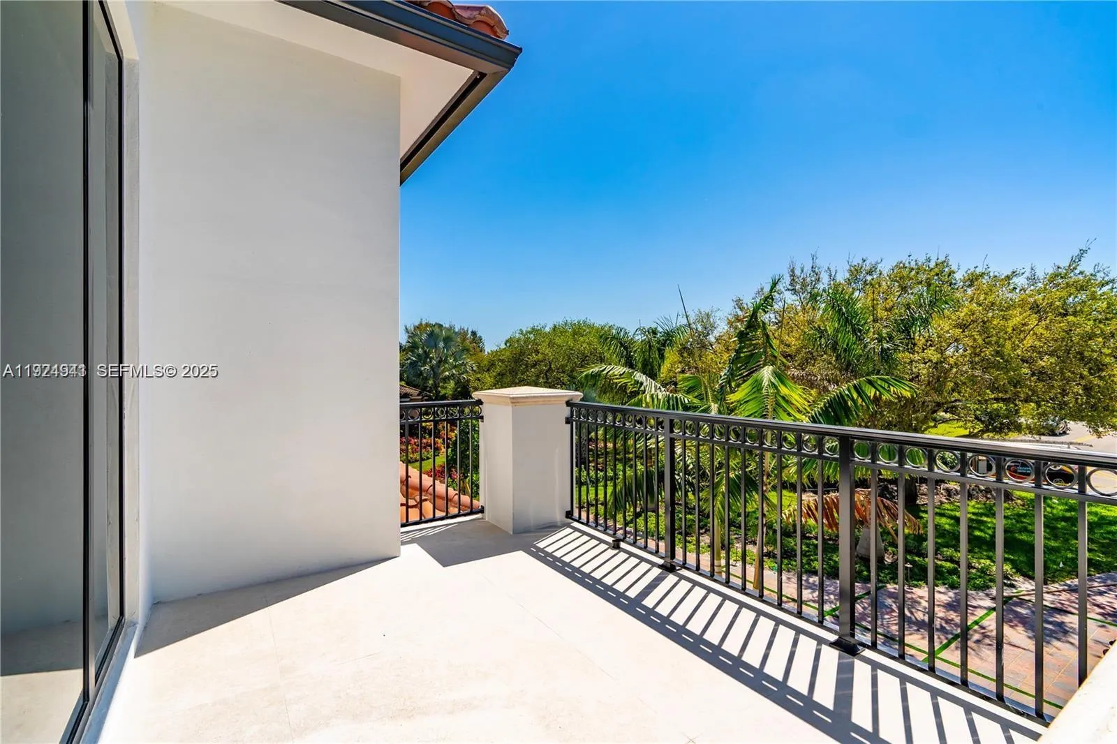 5903 Sw 54th Ct, Davie, Florida 33314, Davie, Florida 33314, 5 Bedrooms Bedrooms, ,6 BathroomsBathrooms,Residential,For Sale,5903 Sw 54th Ct, Davie, Florida 33314,A11924941