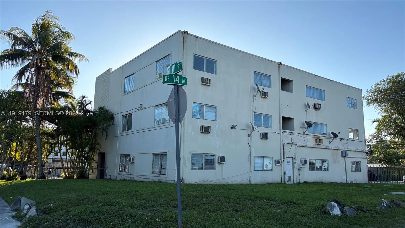 1400 Ne 111th St, Miami, Florida 33161, Miami, Florida 33161, ,Commercial Sale,For Sale,1400 Ne 111th St, Miami, Florida 33161,A11919179