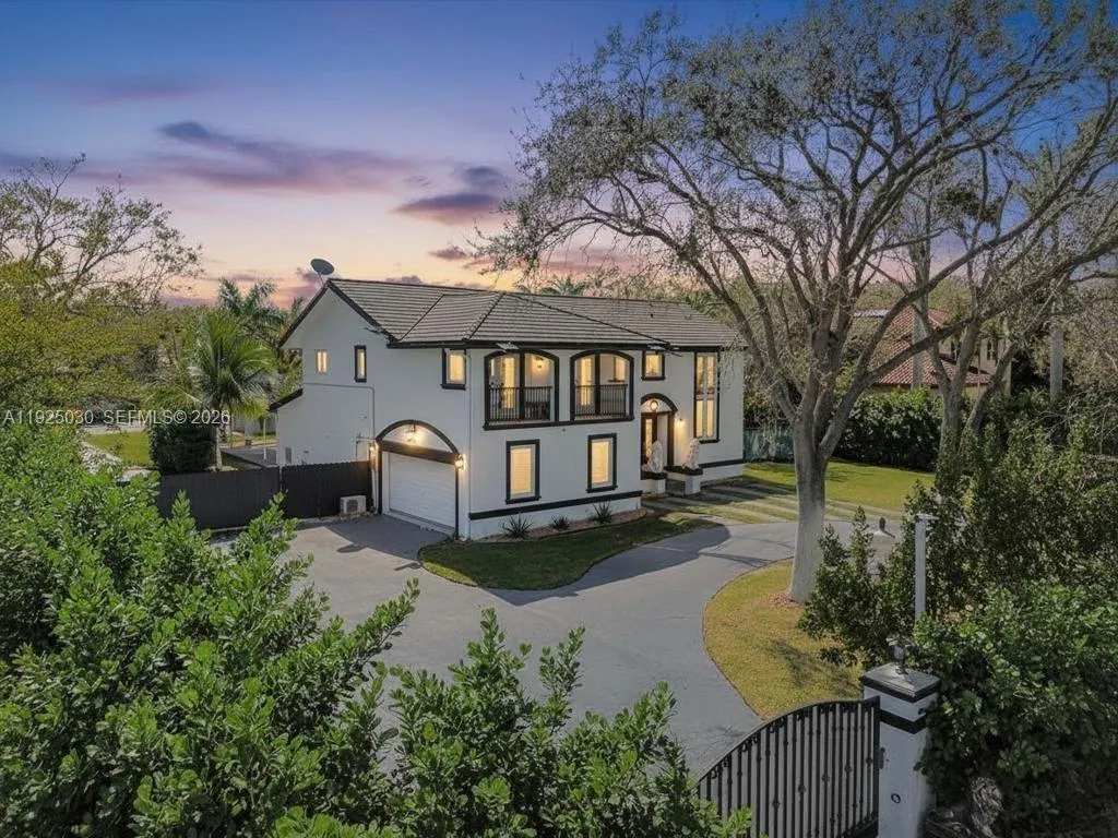 7830 Sw 120th St, Pinecrest, Florida 33156, Pinecrest, Florida 33156, 5 Bedrooms Bedrooms, ,4 BathroomsBathrooms,Residential,For Sale,7830 Sw 120th St, Pinecrest, Florida 33156,A11925030