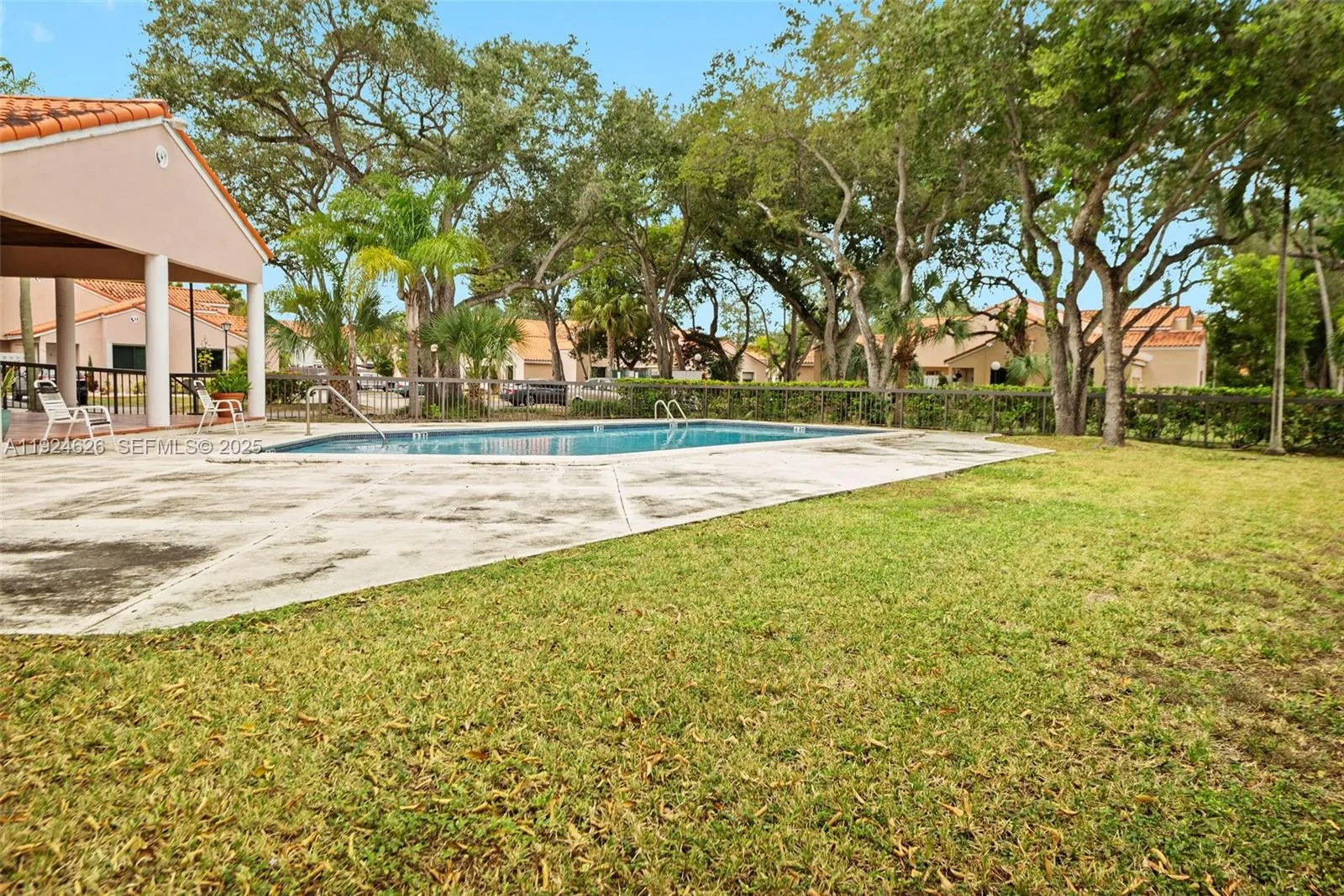 11840 Sw 80th St 526, Miami, Florida 33183, Miami, Florida 33183, 2 Bedrooms Bedrooms, ,2 BathroomsBathrooms,Residential Lease,For Rent,11840 Sw 80th St 526, Miami, Florida 33183,A11924626