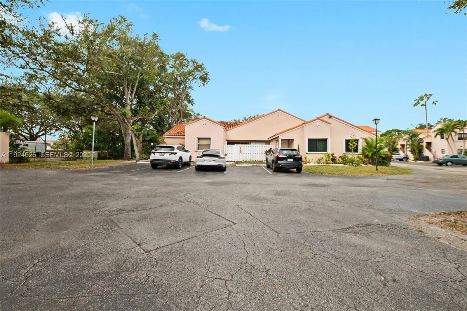 11840 Sw 80th St 526, Miami, Florida 33183, Miami, Florida 33183, 2 Bedrooms Bedrooms, ,2 BathroomsBathrooms,Residential Lease,For Rent,11840 Sw 80th St 526, Miami, Florida 33183,A11924626