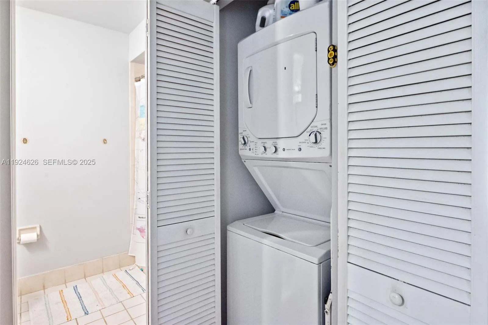 11840 Sw 80th St 526, Miami, Florida 33183, Miami, Florida 33183, 2 Bedrooms Bedrooms, ,2 BathroomsBathrooms,Residential Lease,For Rent,11840 Sw 80th St 526, Miami, Florida 33183,A11924626