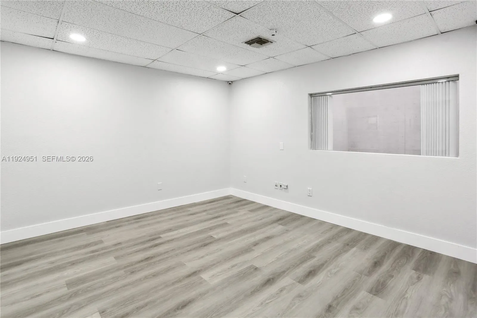 3053 Nw 82nd Ave 3053, Doral, Florida 33122, Doral, Florida 33122, ,Commercial Lease,For Rent,3053 Nw 82nd Ave 3053, Doral, Florida 33122,A11924951