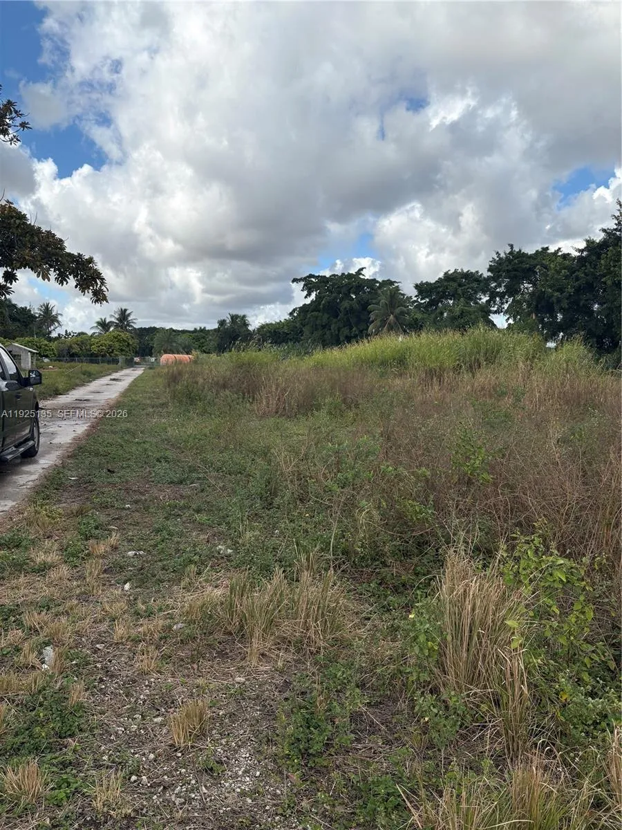 Krome Avenue, Miami, Florida 33196, Miami, Florida 33196, ,Land,For Sale,Krome Avenue, Miami, Florida 33196,A11925135