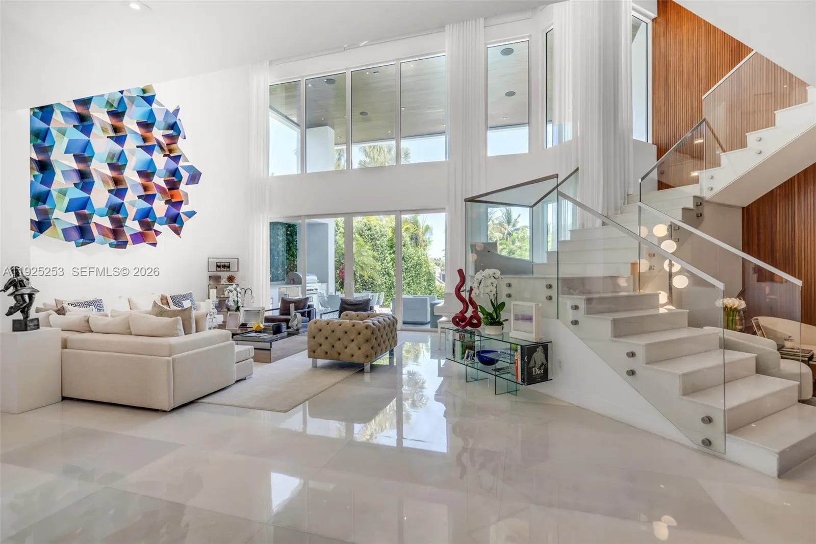 420 Island Dr, Key Biscayne, Florida 33149, Key Biscayne, Florida 33149, 6 Bedrooms Bedrooms, ,6 BathroomsBathrooms,Residential Lease,For Rent,420 Island Dr, Key Biscayne, Florida 33149,A11925253