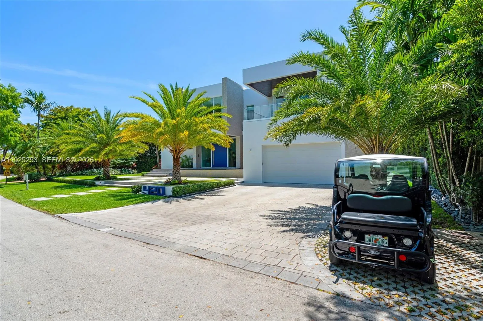 420 Island Dr, Key Biscayne, Florida 33149, Key Biscayne, Florida 33149, 6 Bedrooms Bedrooms, ,6 BathroomsBathrooms,Residential Lease,For Rent,420 Island Dr, Key Biscayne, Florida 33149,A11925253
