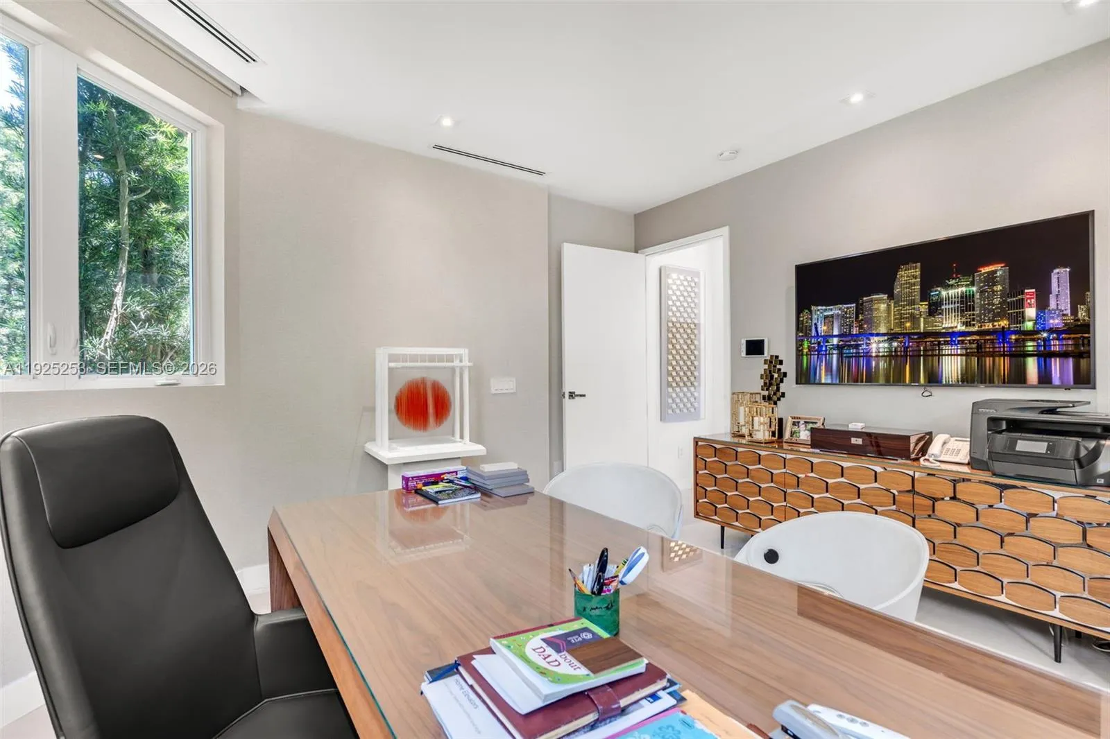 420 Island Dr, Key Biscayne, Florida 33149, Key Biscayne, Florida 33149, 6 Bedrooms Bedrooms, ,6 BathroomsBathrooms,Residential Lease,For Rent,420 Island Dr, Key Biscayne, Florida 33149,A11925253