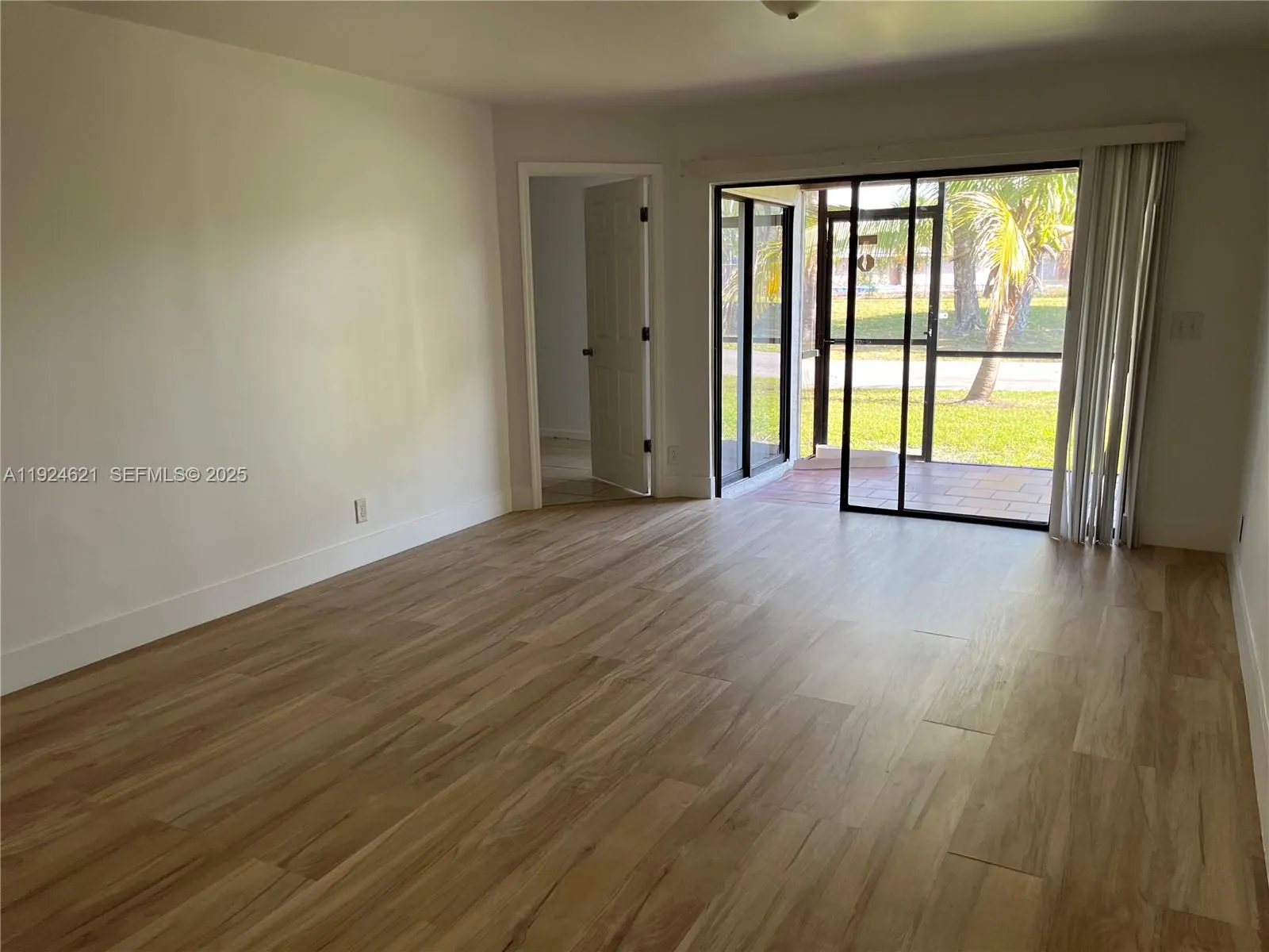 2501 Nw 56th Ave 5-14, Lauderhill, Florida 33313, Lauderhill, Florida 33313, 2 Bedrooms Bedrooms, ,2 BathroomsBathrooms,Residential,For Sale,2501 Nw 56th Ave 5-14, Lauderhill, Florida 33313,A11924621